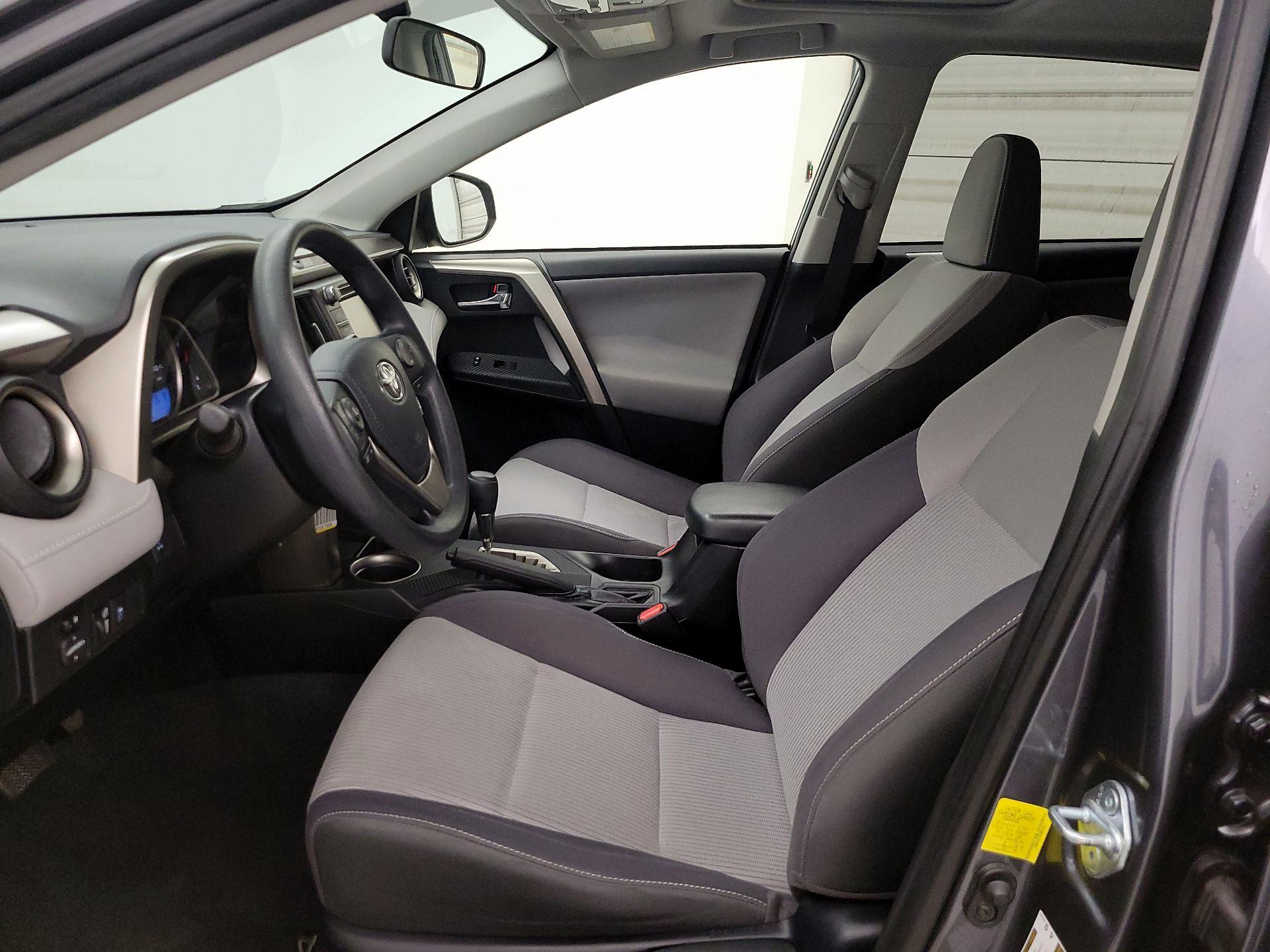 Thumbnail: 2014 Toyota RAV4 - 11