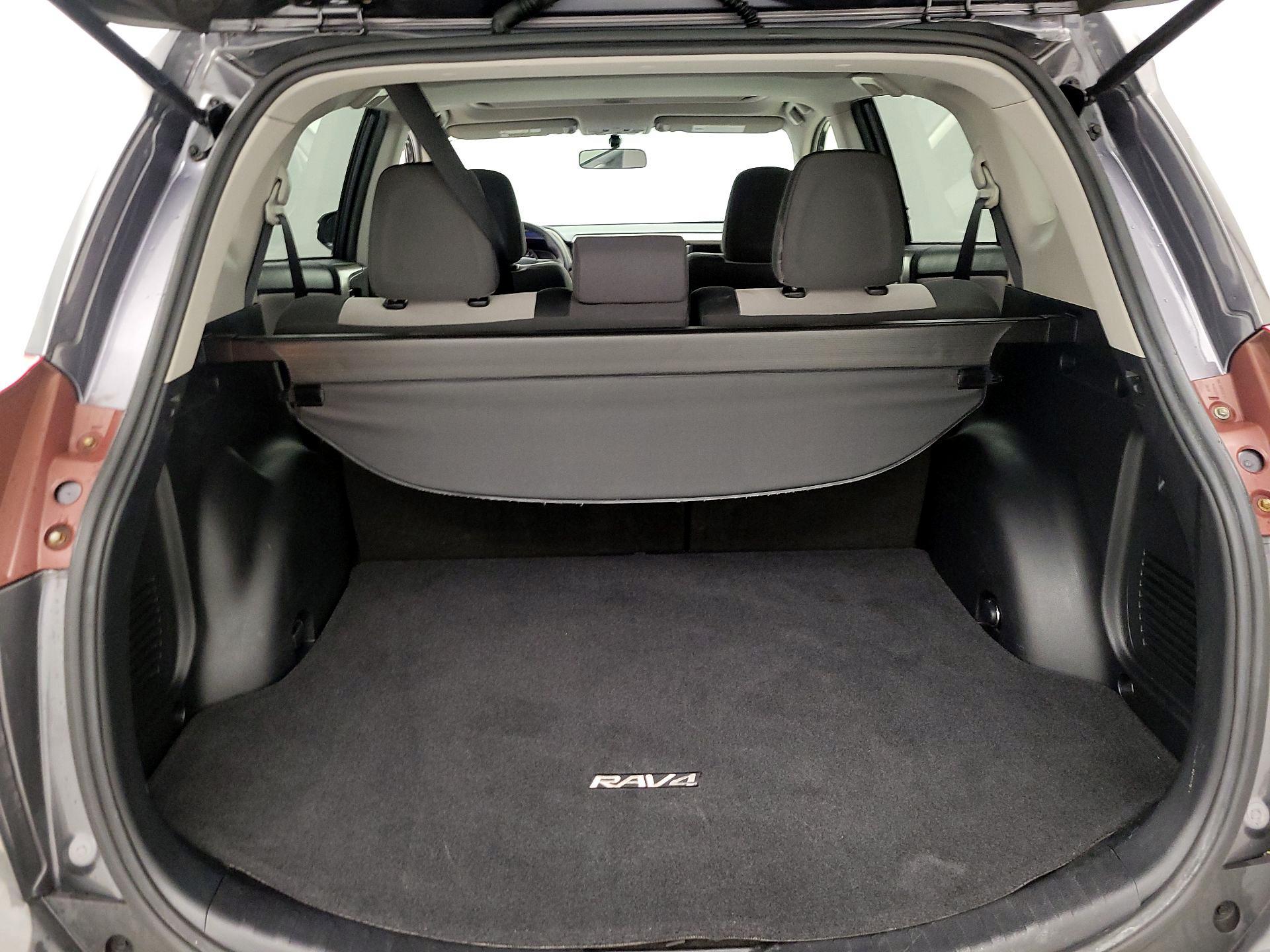 Thumbnail: 2014 Toyota RAV4 - 20