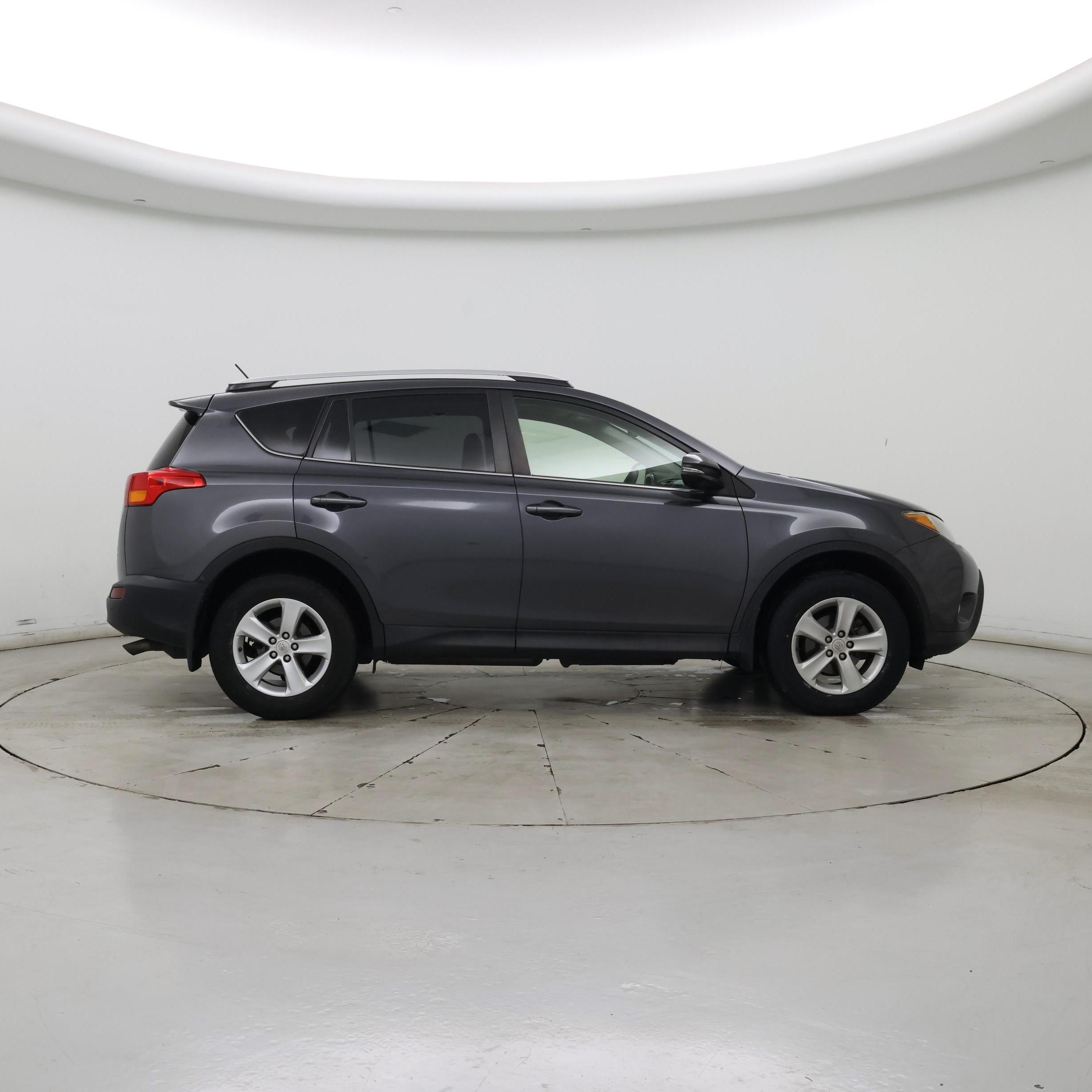 Thumbnail: 2014 Toyota RAV4 - 7