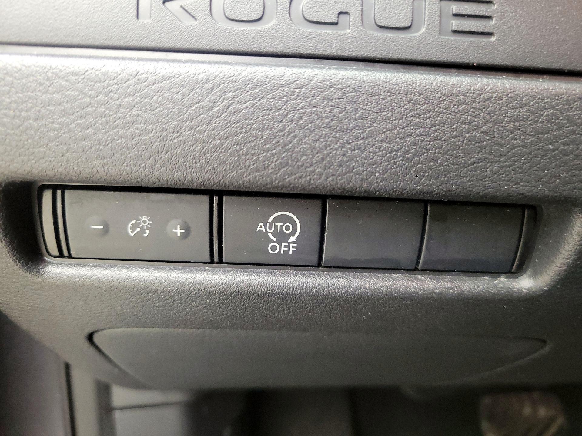 Thumbnail: 2024 Nissan Rogue - 13