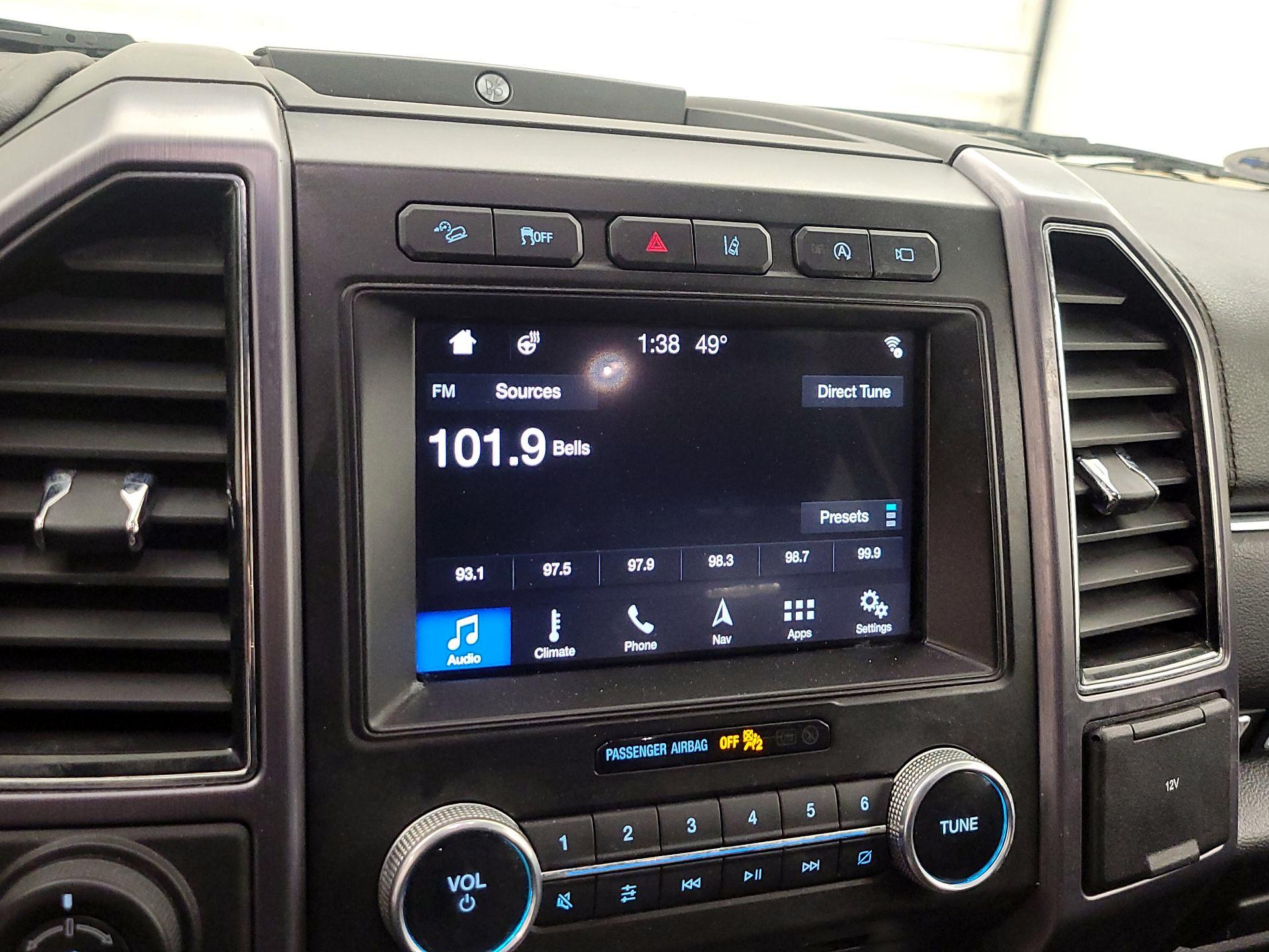 Thumbnail: 2018 Ford Expedition - 16