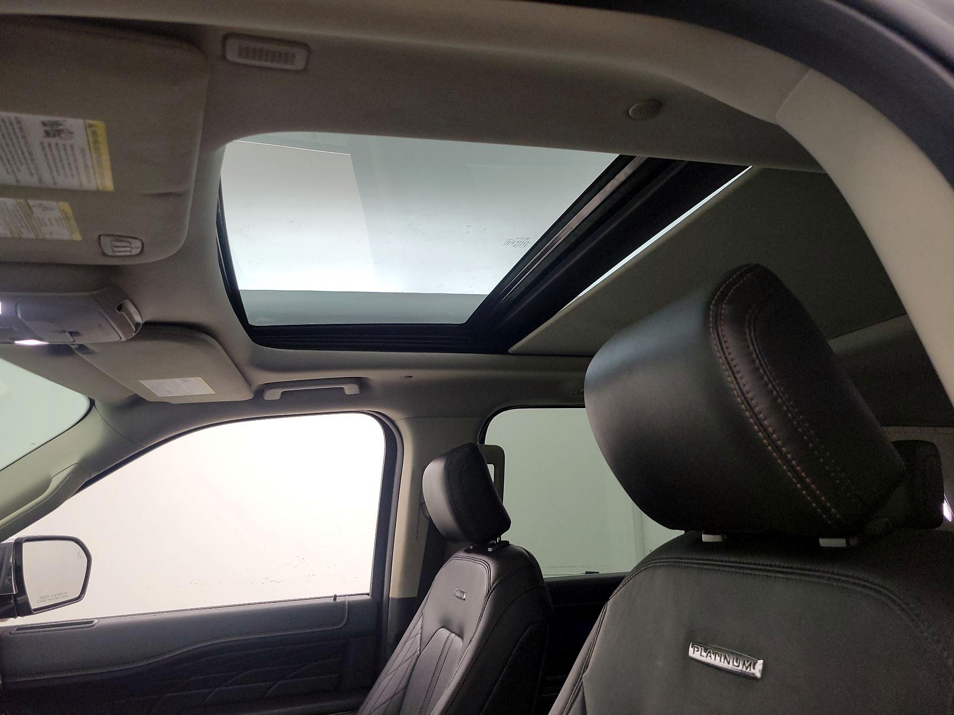 Thumbnail: 2018 Ford Expedition - 20