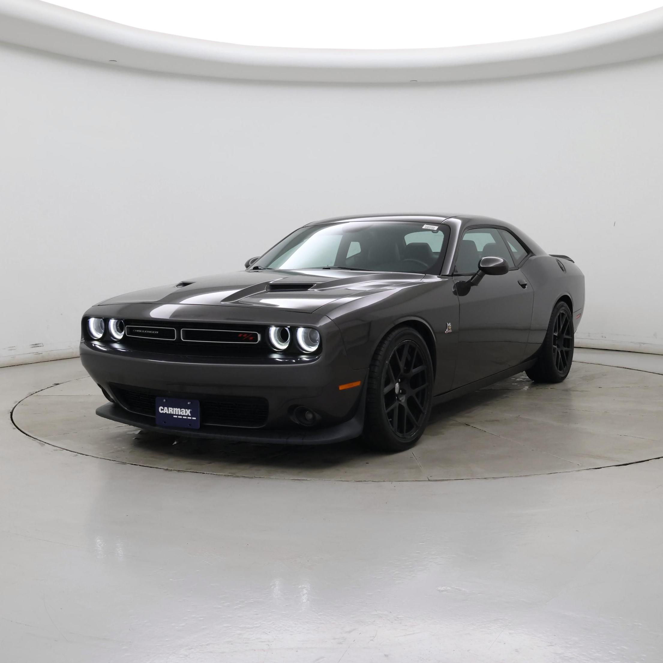 Thumbnail: 2015 Dodge Challenger - 4