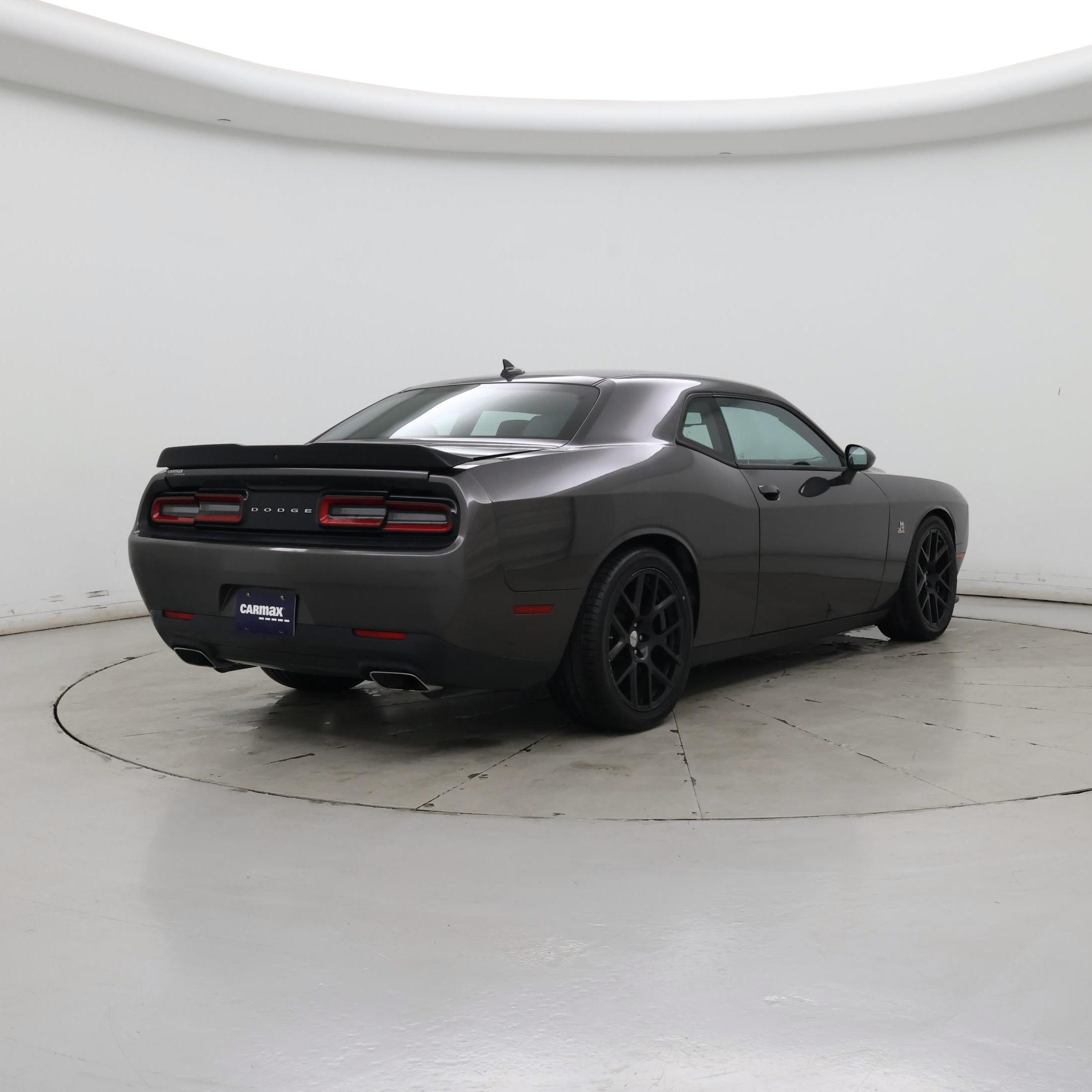 Thumbnail: 2015 Dodge Challenger - 8