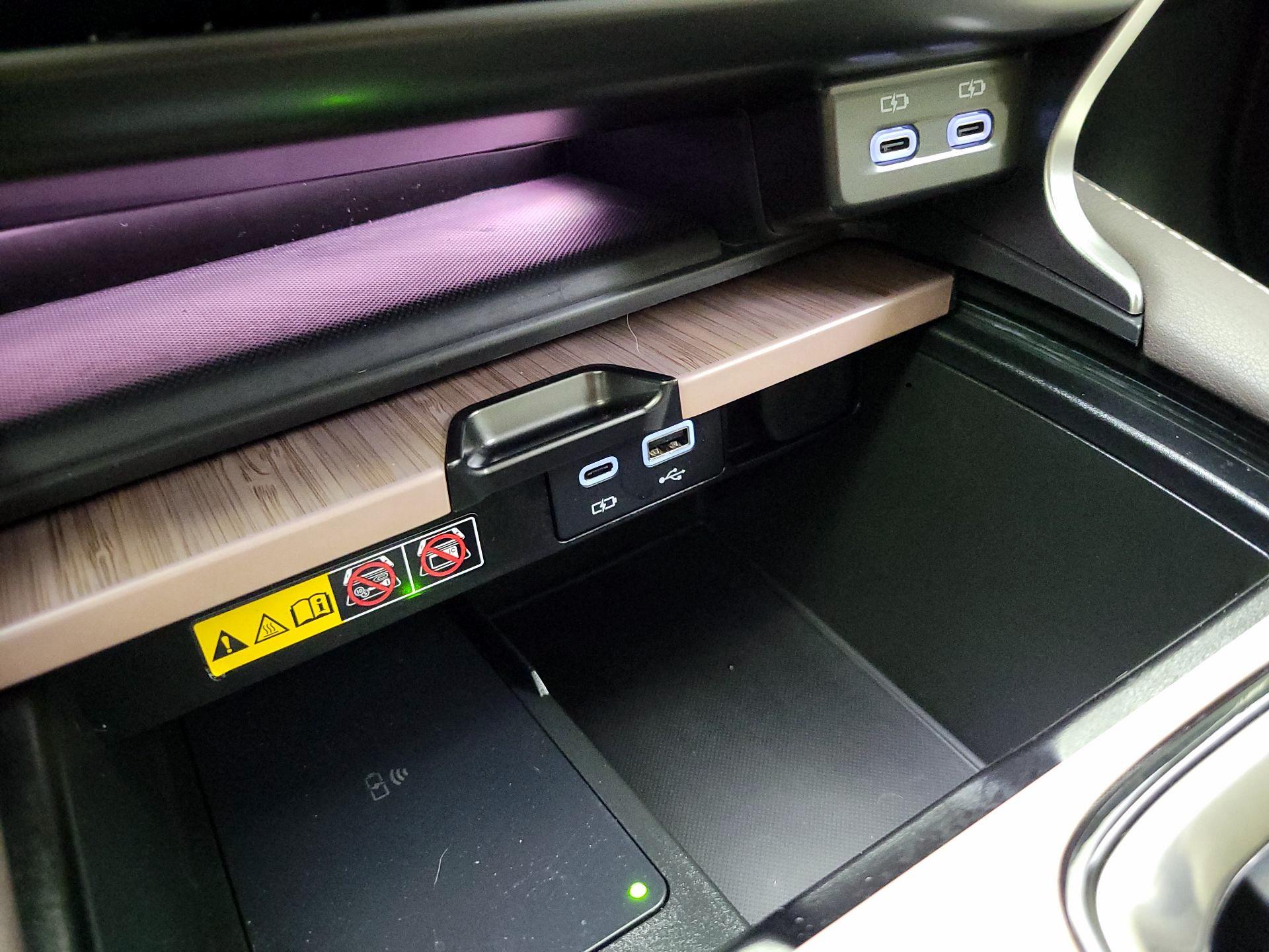 Thumbnail: 2025 Lexus RX - 19