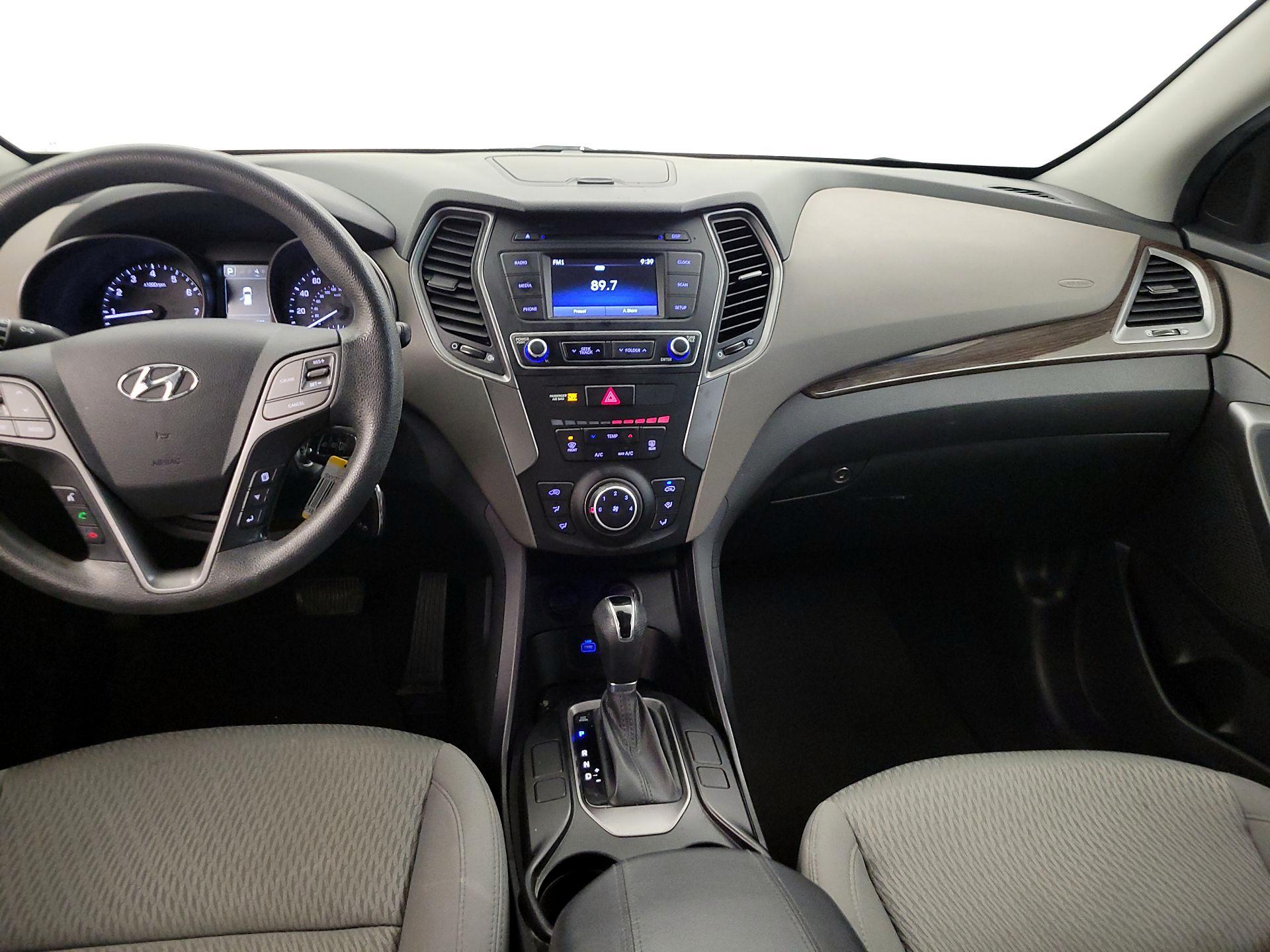 Thumbnail: 2018 Hyundai Santa Fe - 9