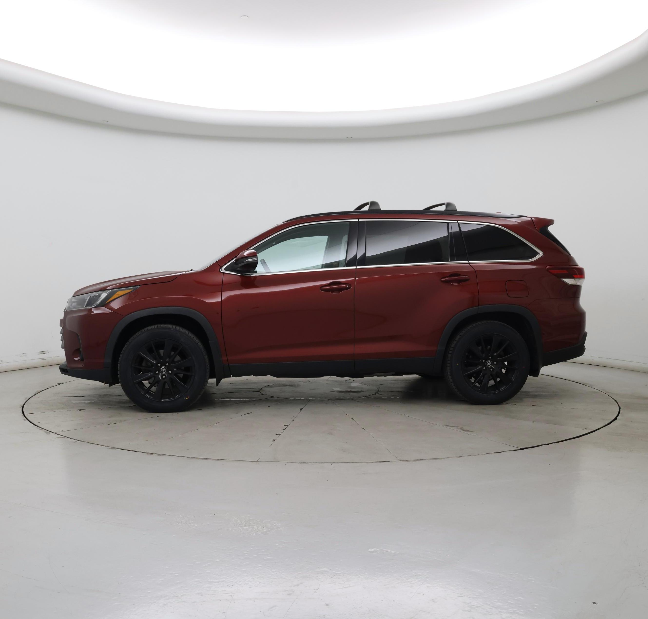 Thumbnail: 2019 Toyota Highlander - 3