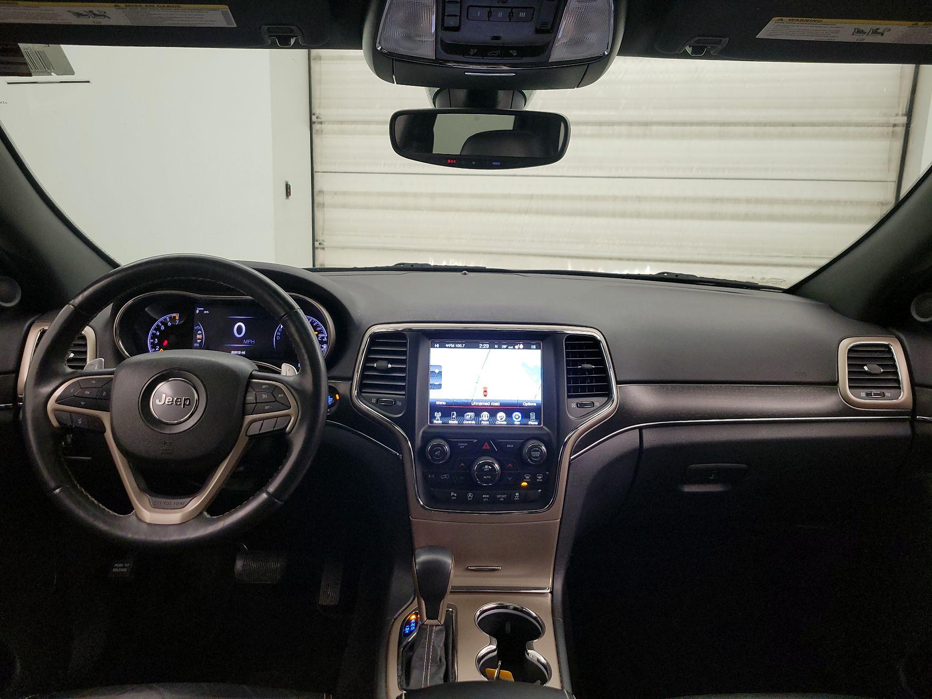 Thumbnail: 2017 Jeep Grand Cherokee - 9