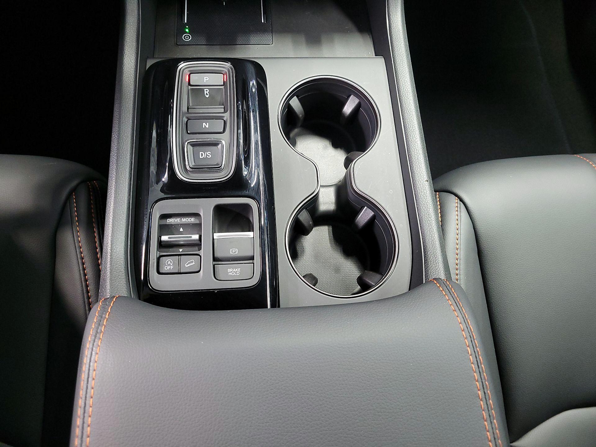 Thumbnail: 2025 Honda Pilot - 17