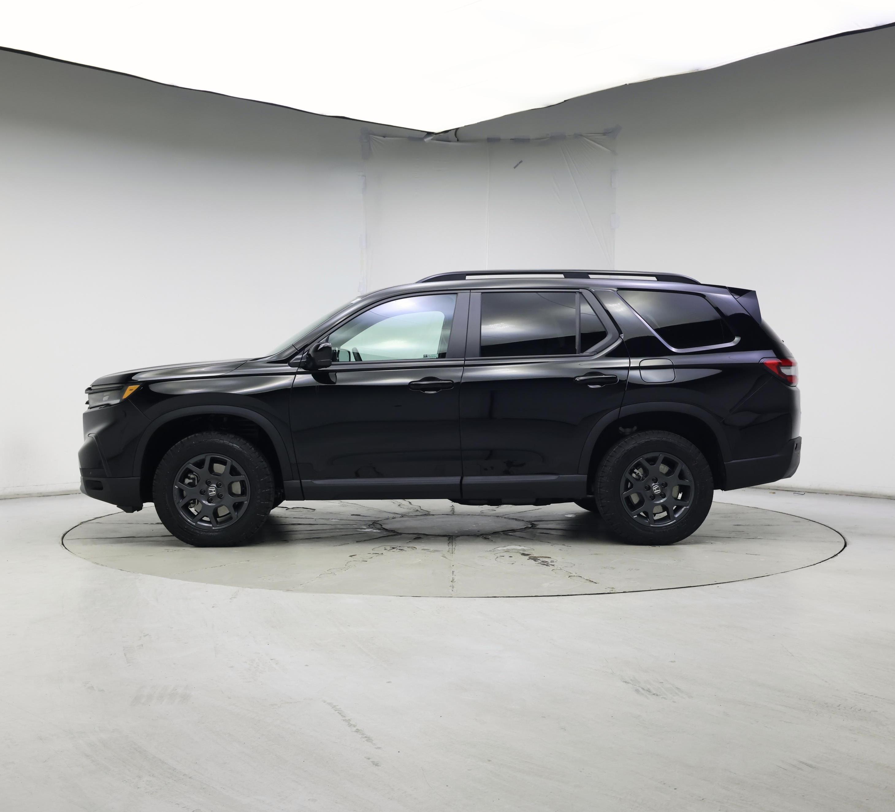 Thumbnail: 2025 Honda Pilot - 3