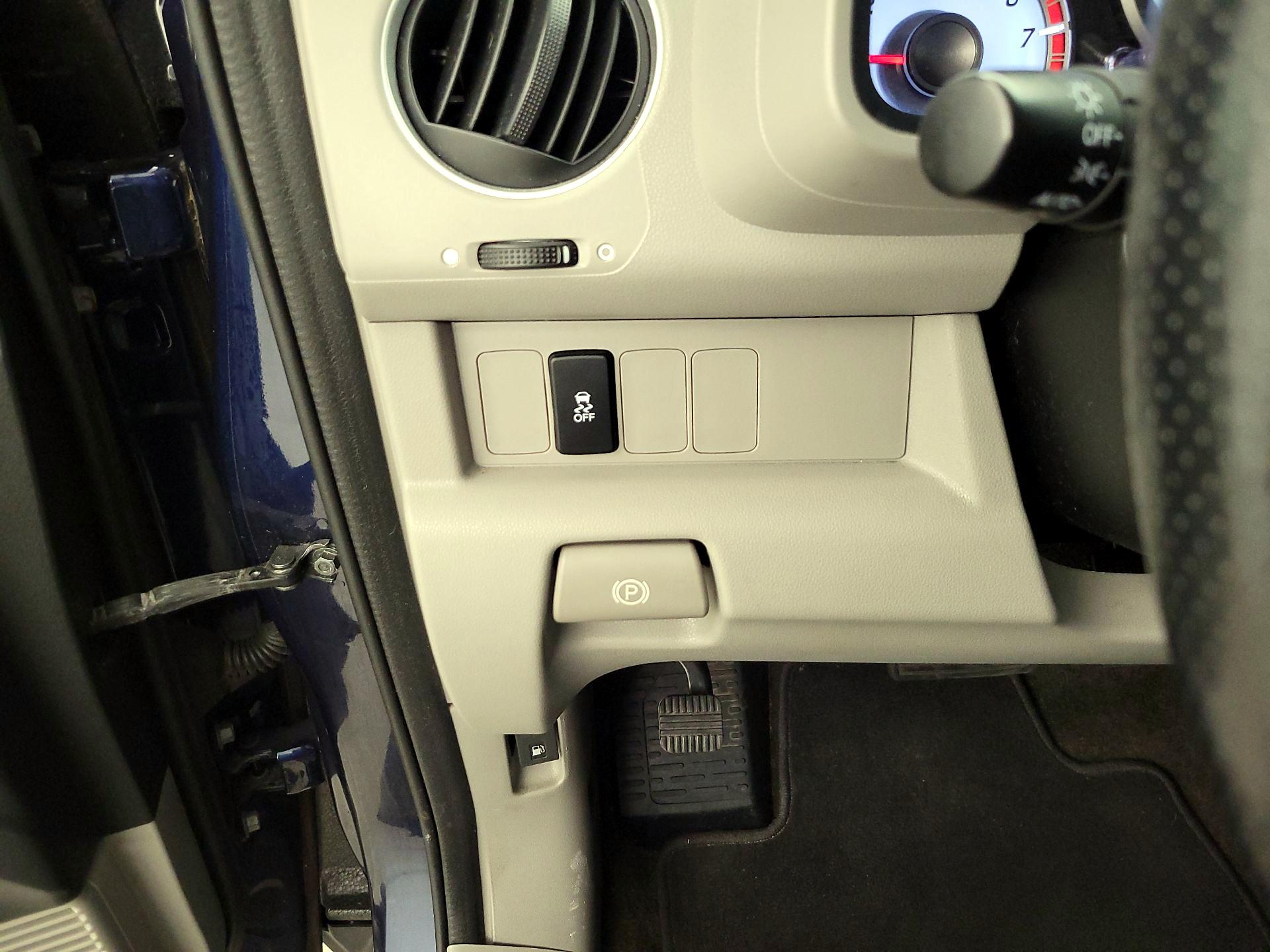 Thumbnail: 2015 Honda Pilot - 13