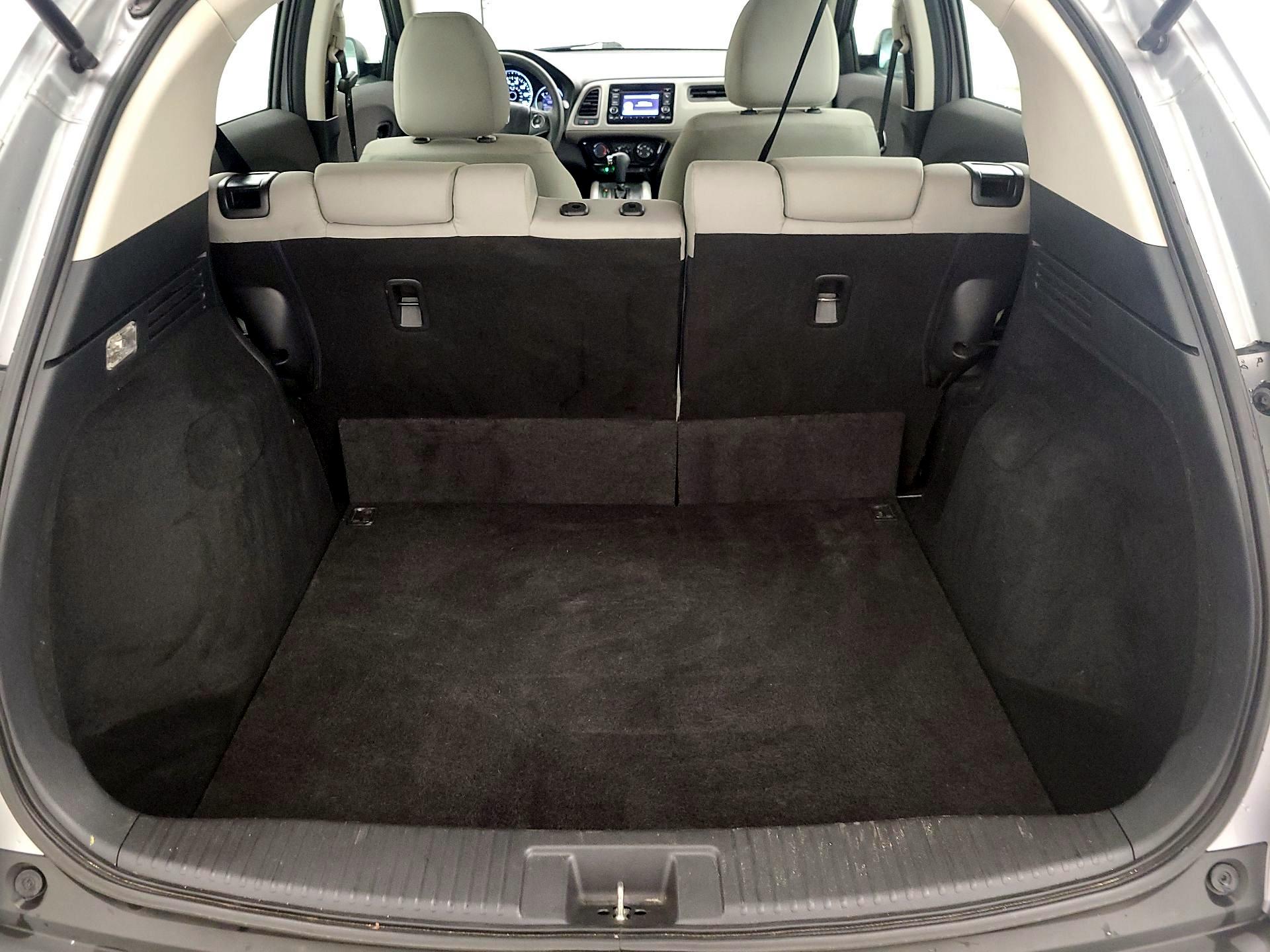 Thumbnail: 2019 Honda HR-V - 18