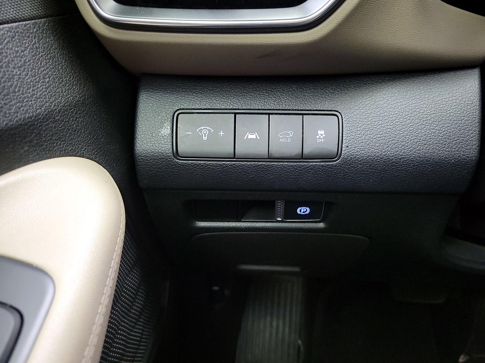 Thumbnail: 2023 Hyundai Santa Fe - 13