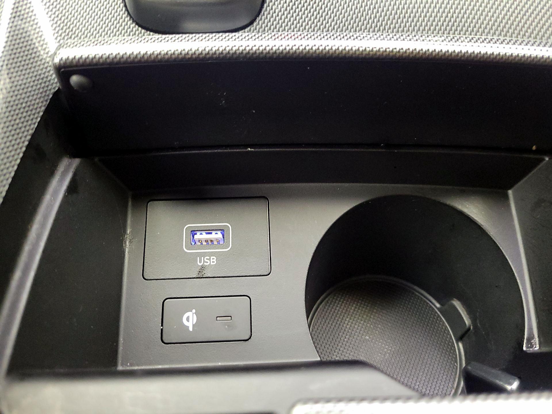 Thumbnail: 2023 Hyundai Santa Fe - 19