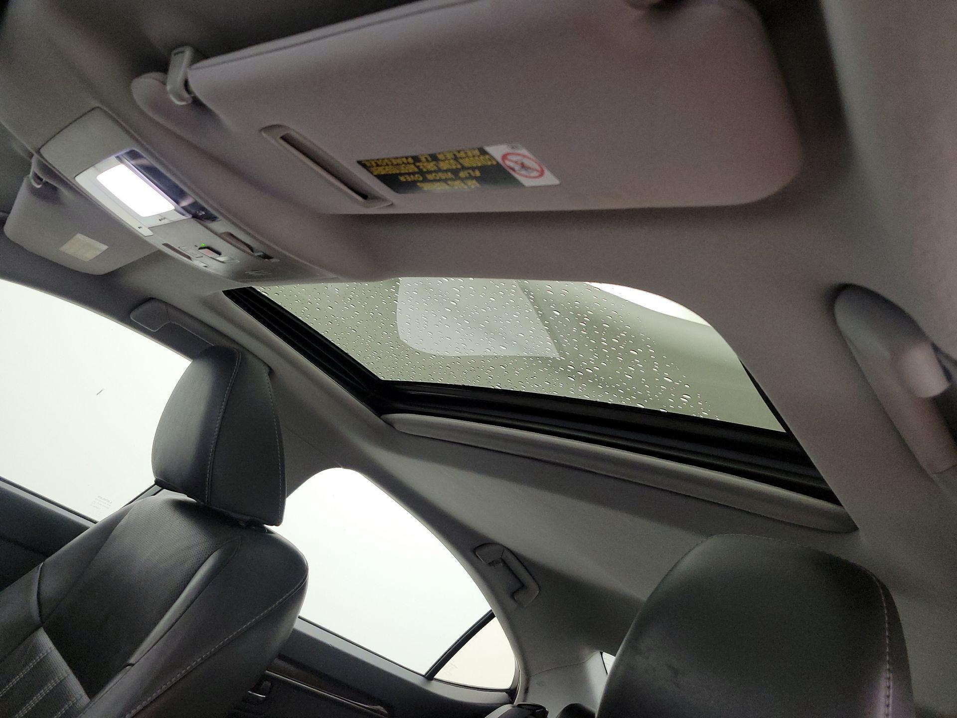 Thumbnail: 2018 Lexus ES - 20