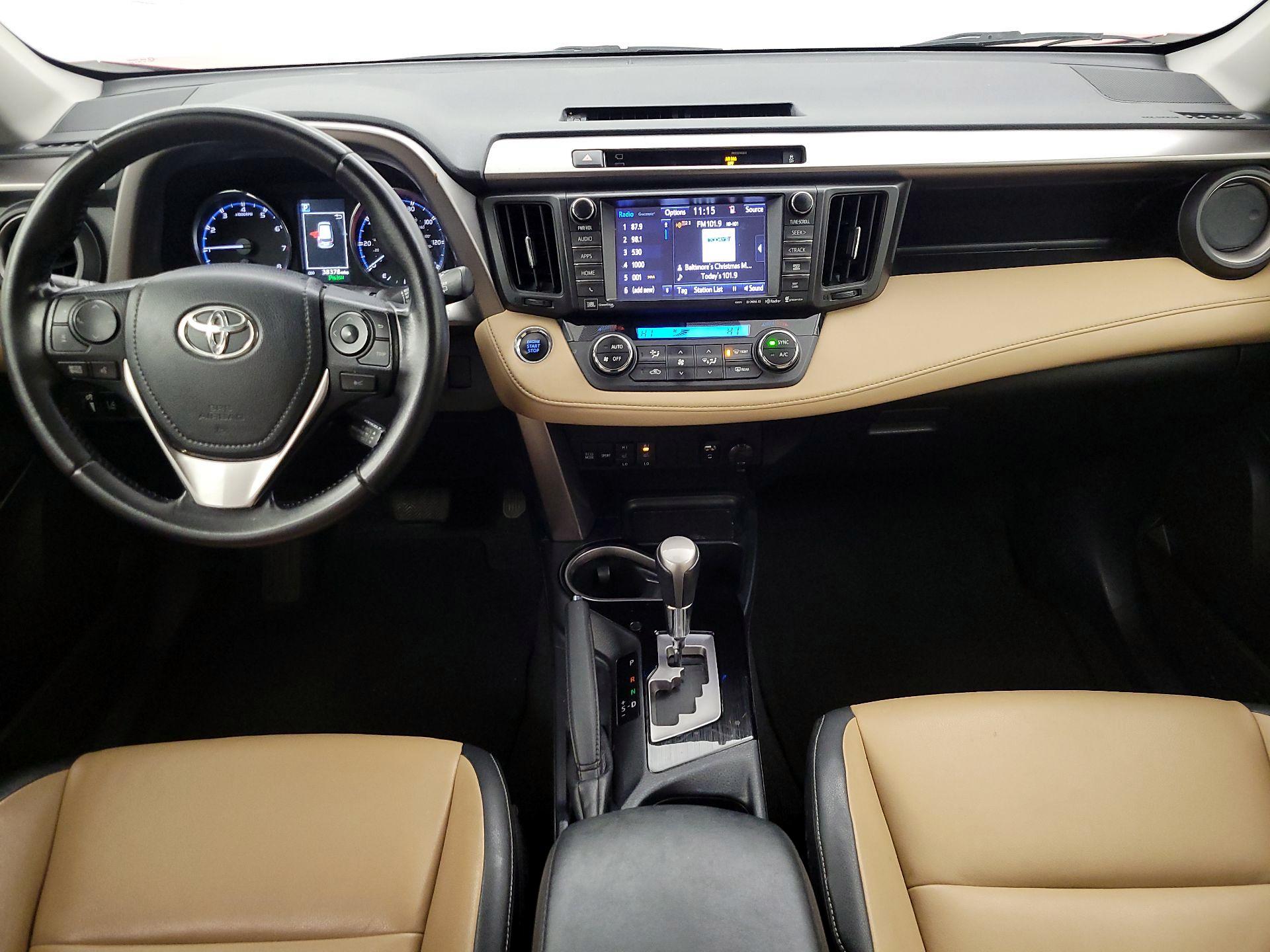 Thumbnail: 2016 Toyota RAV4 - 9