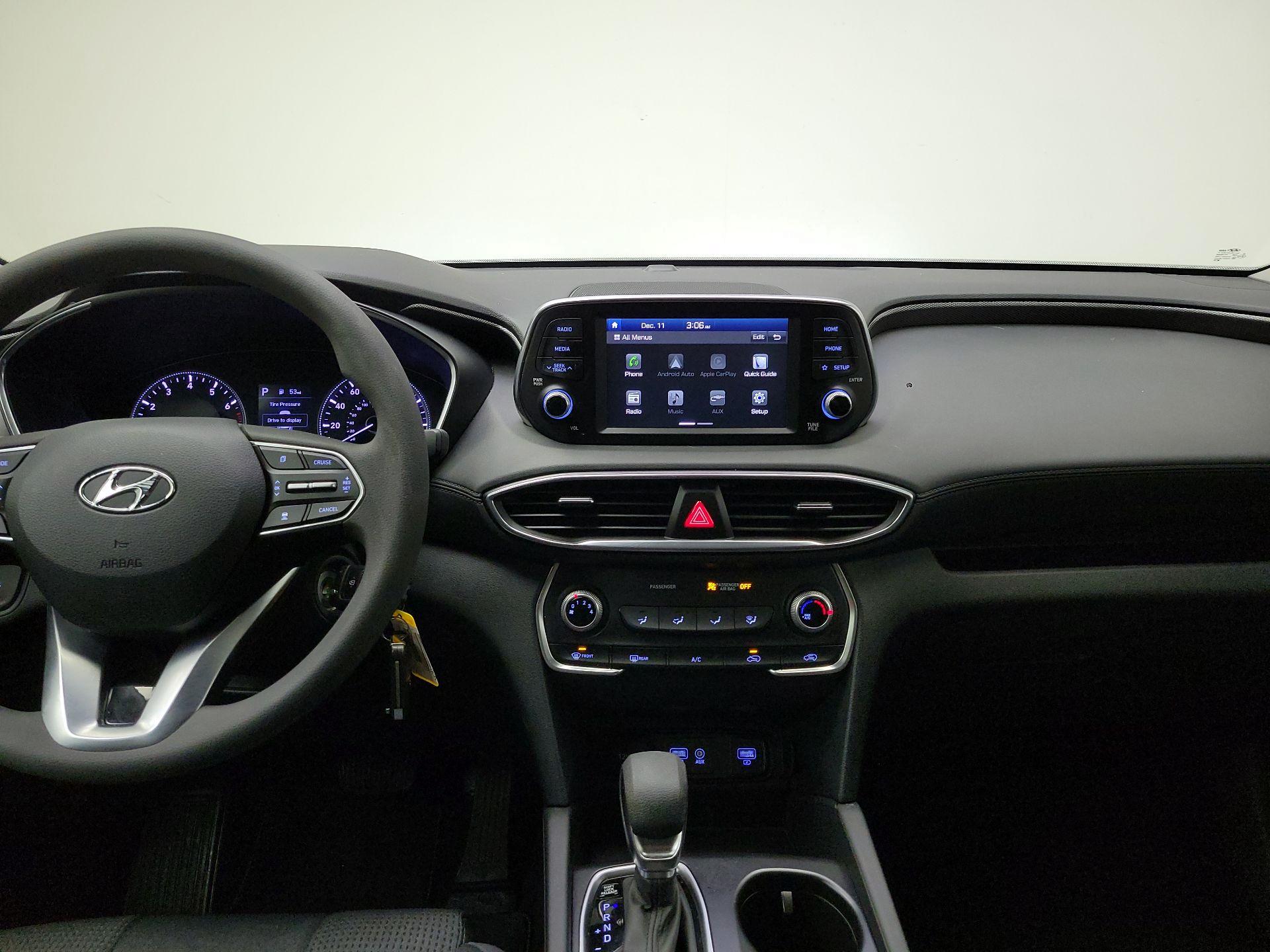 Thumbnail: 2020 Hyundai Santa Fe - 9