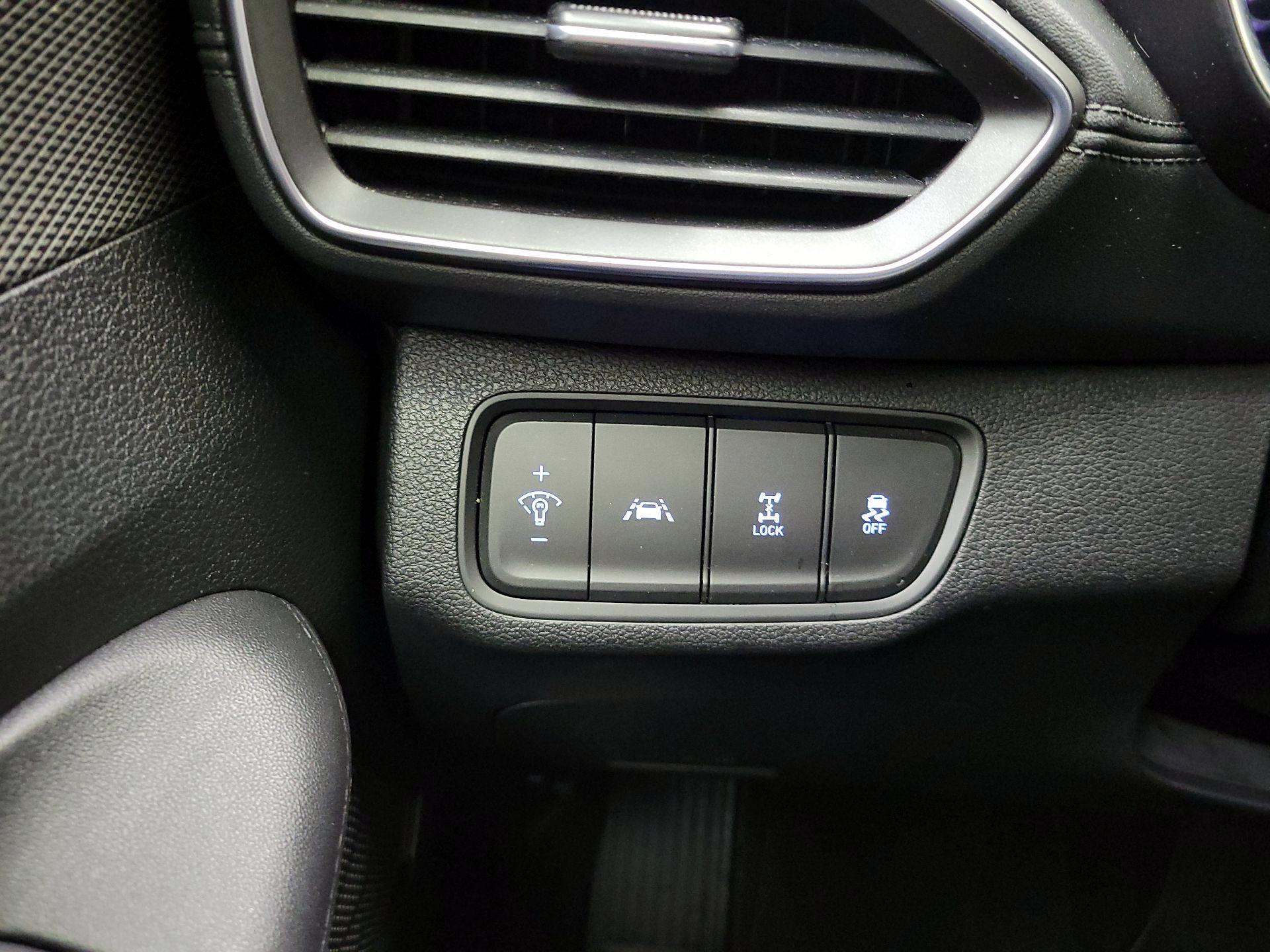 Thumbnail: 2020 Hyundai Santa Fe - 13