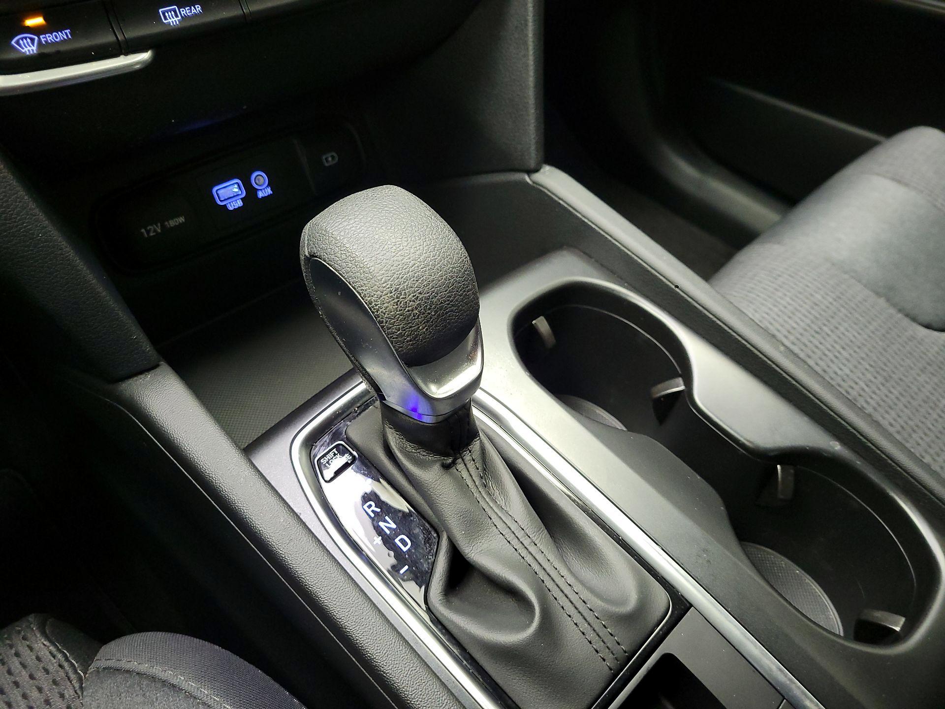 Thumbnail: 2020 Hyundai Santa Fe - 18