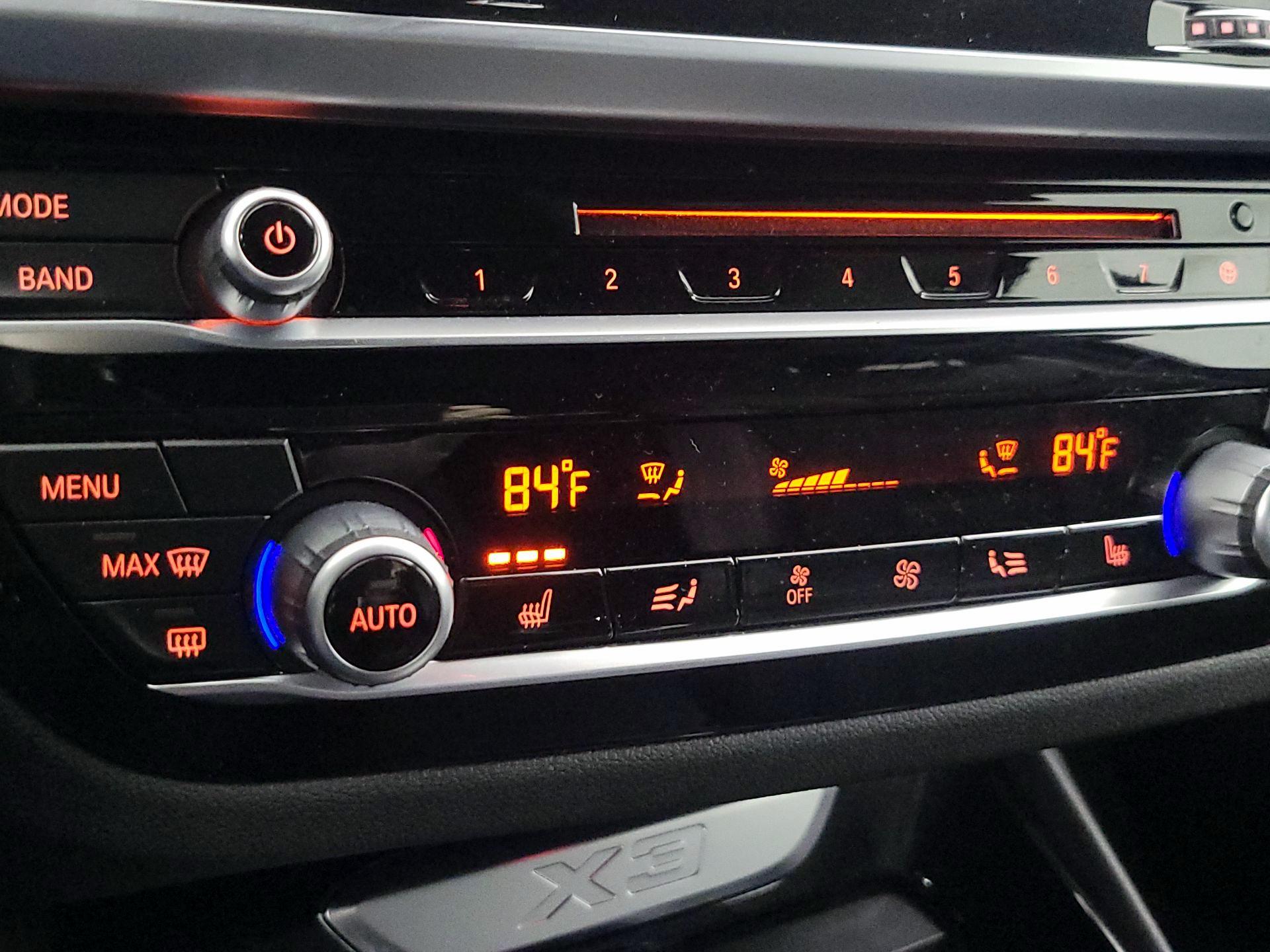 Thumbnail: 2019 BMW X3 - 17