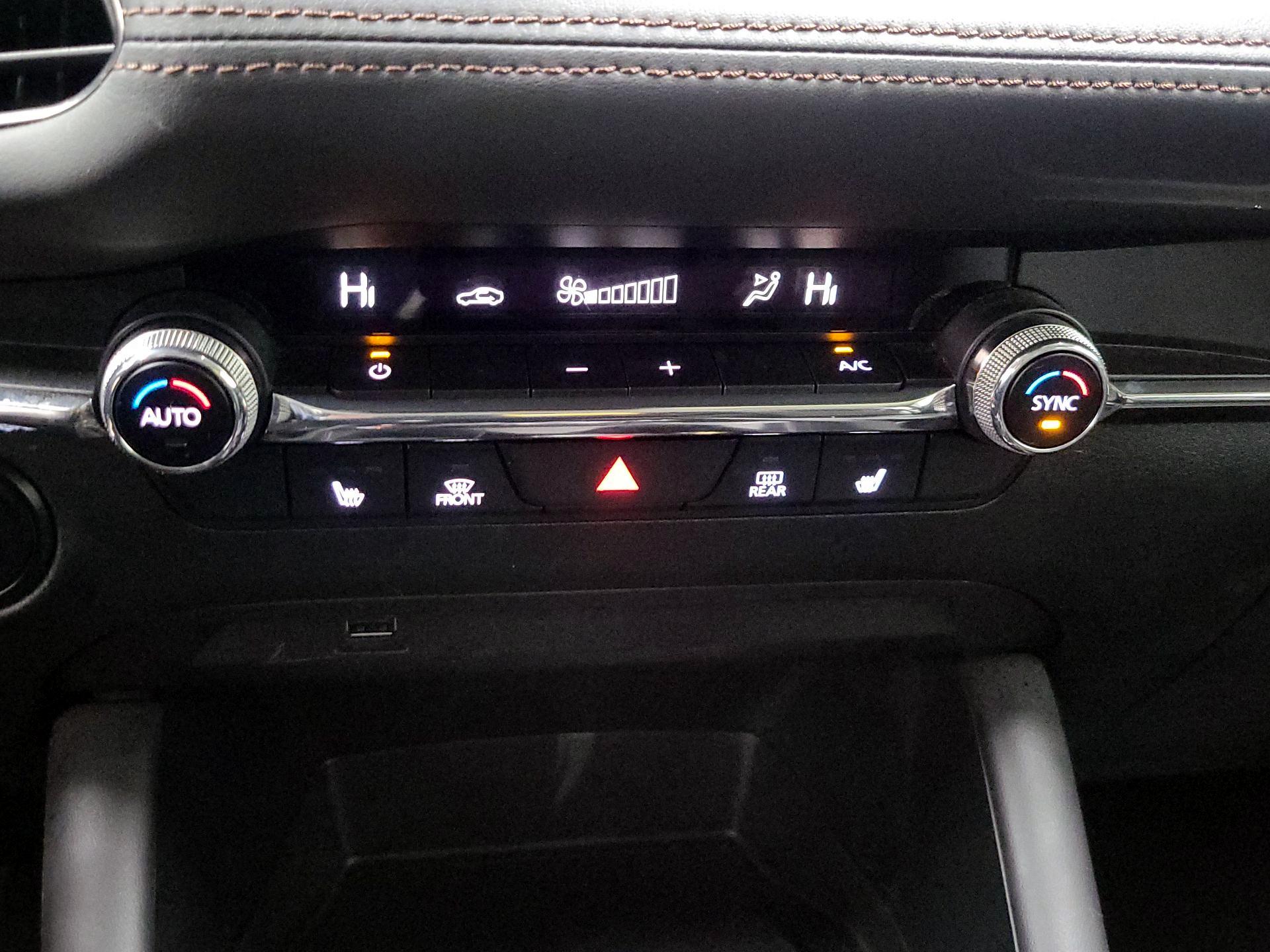 Thumbnail: 2020 Mazda Mazda3 - 16