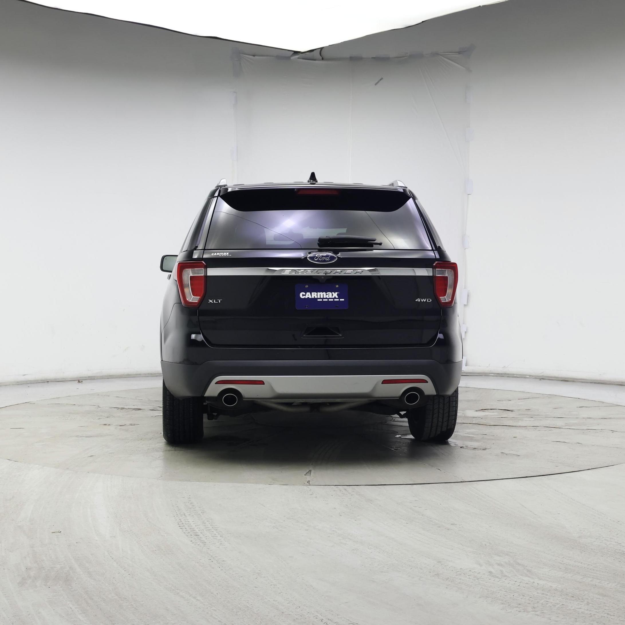 Thumbnail: 2017 Ford Explorer - 6