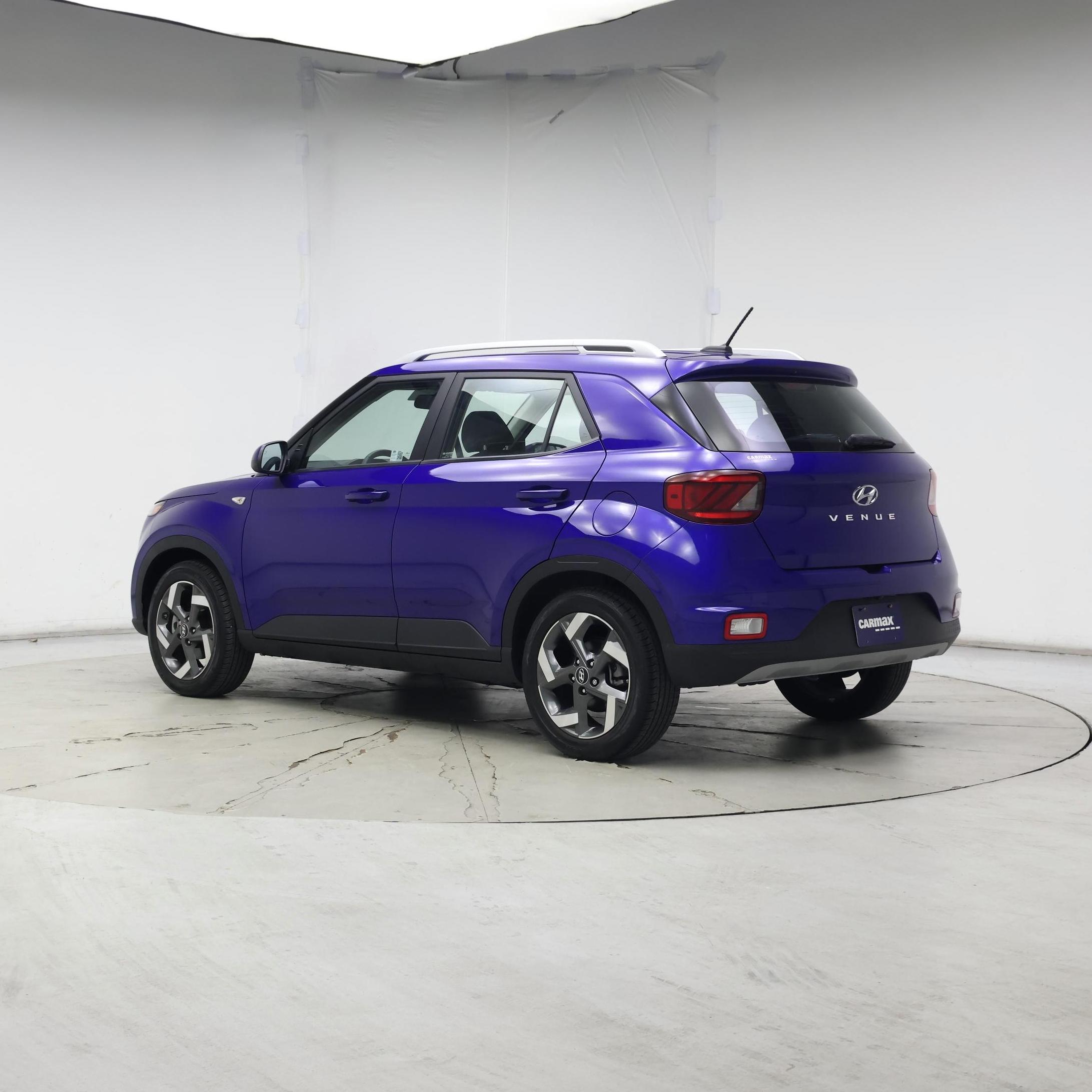 Thumbnail: 2024 Hyundai Venue - 2