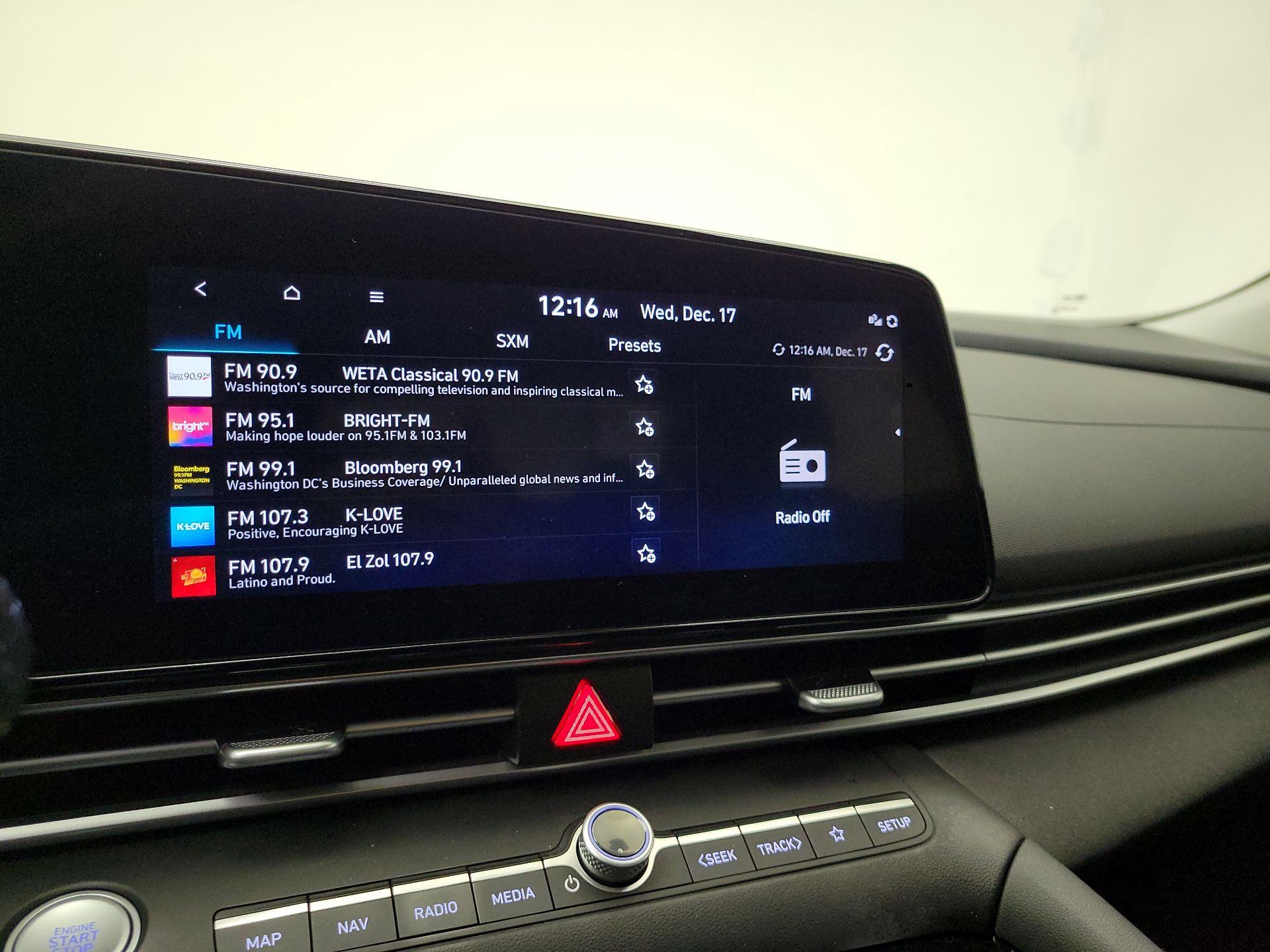 Thumbnail: 2023 Hyundai Elantra - 16