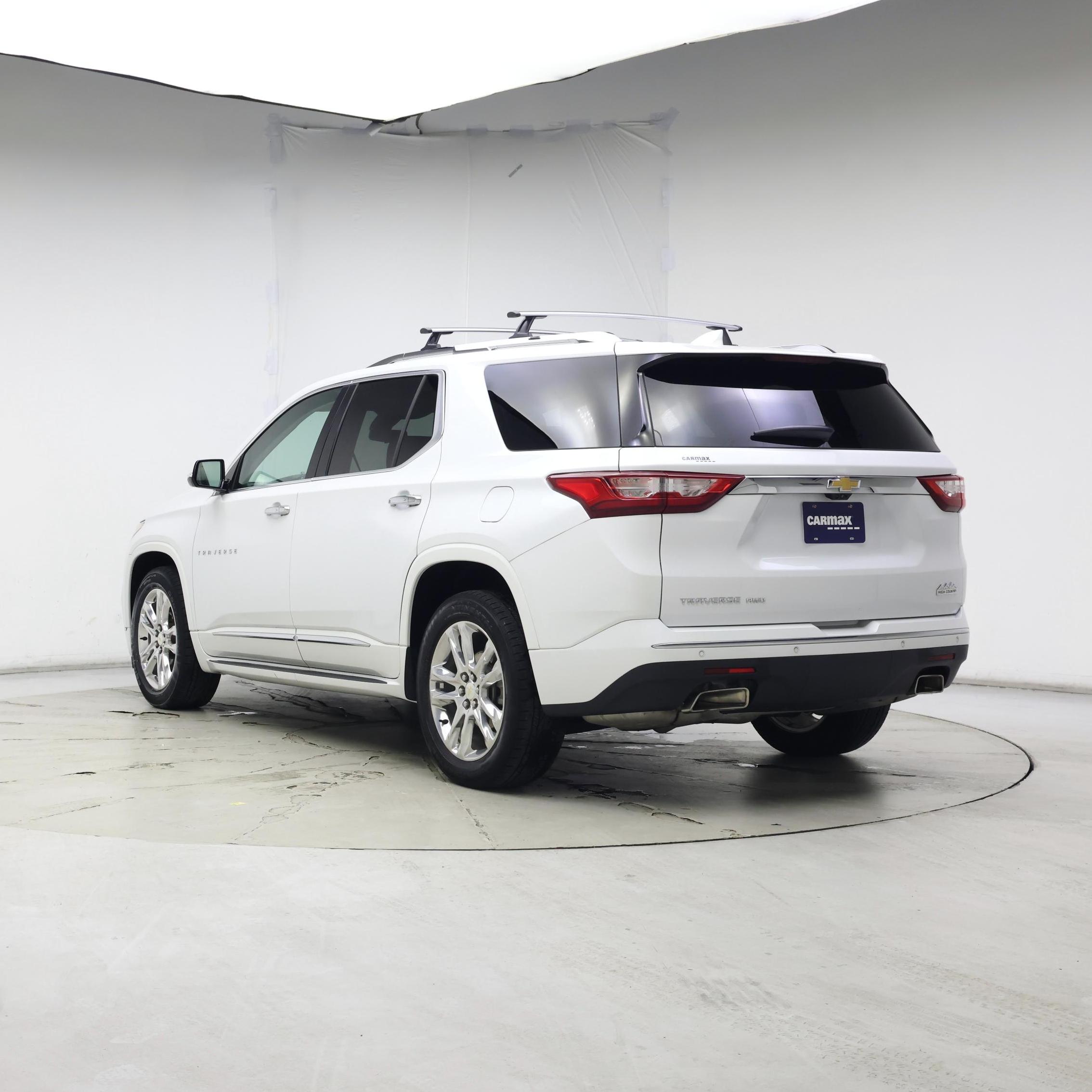 Thumbnail: 2019 Chevrolet Traverse - 2