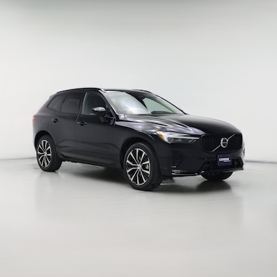 2023 Volvo XC60 B5 Plus Dark Theme