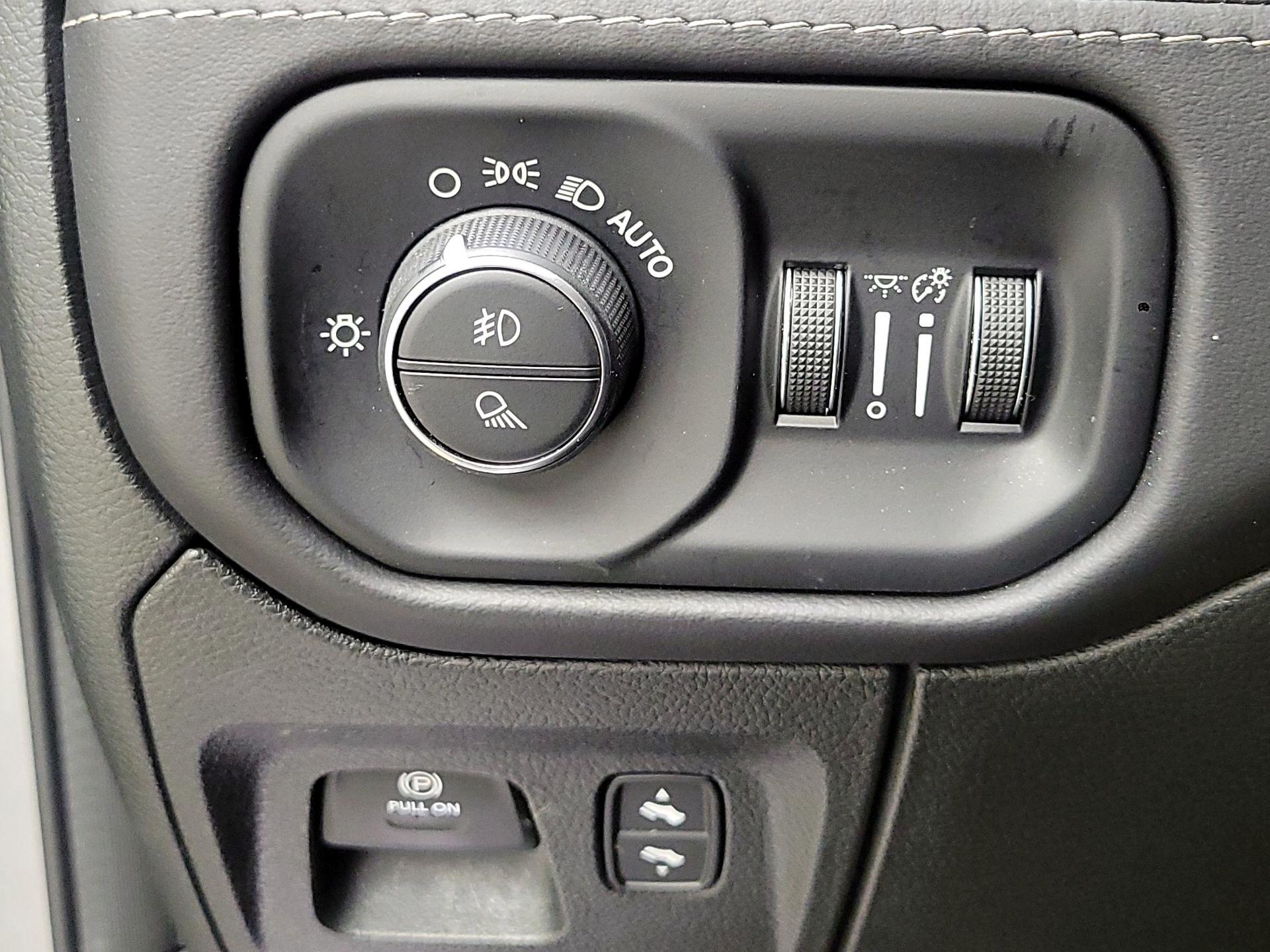 Thumbnail: 2022 RAM 1500 - 13