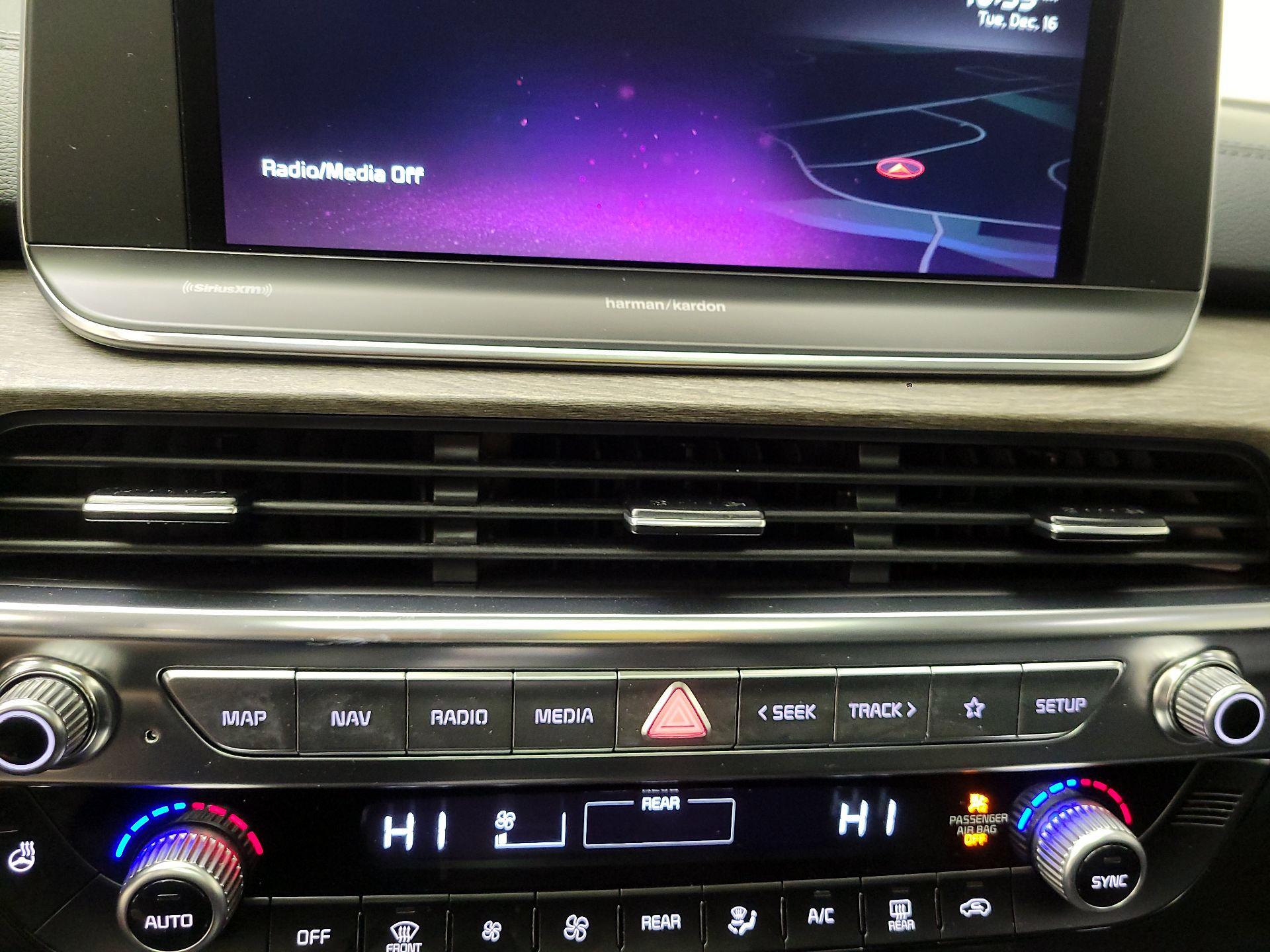 Thumbnail: 2022 Kia Telluride - 16