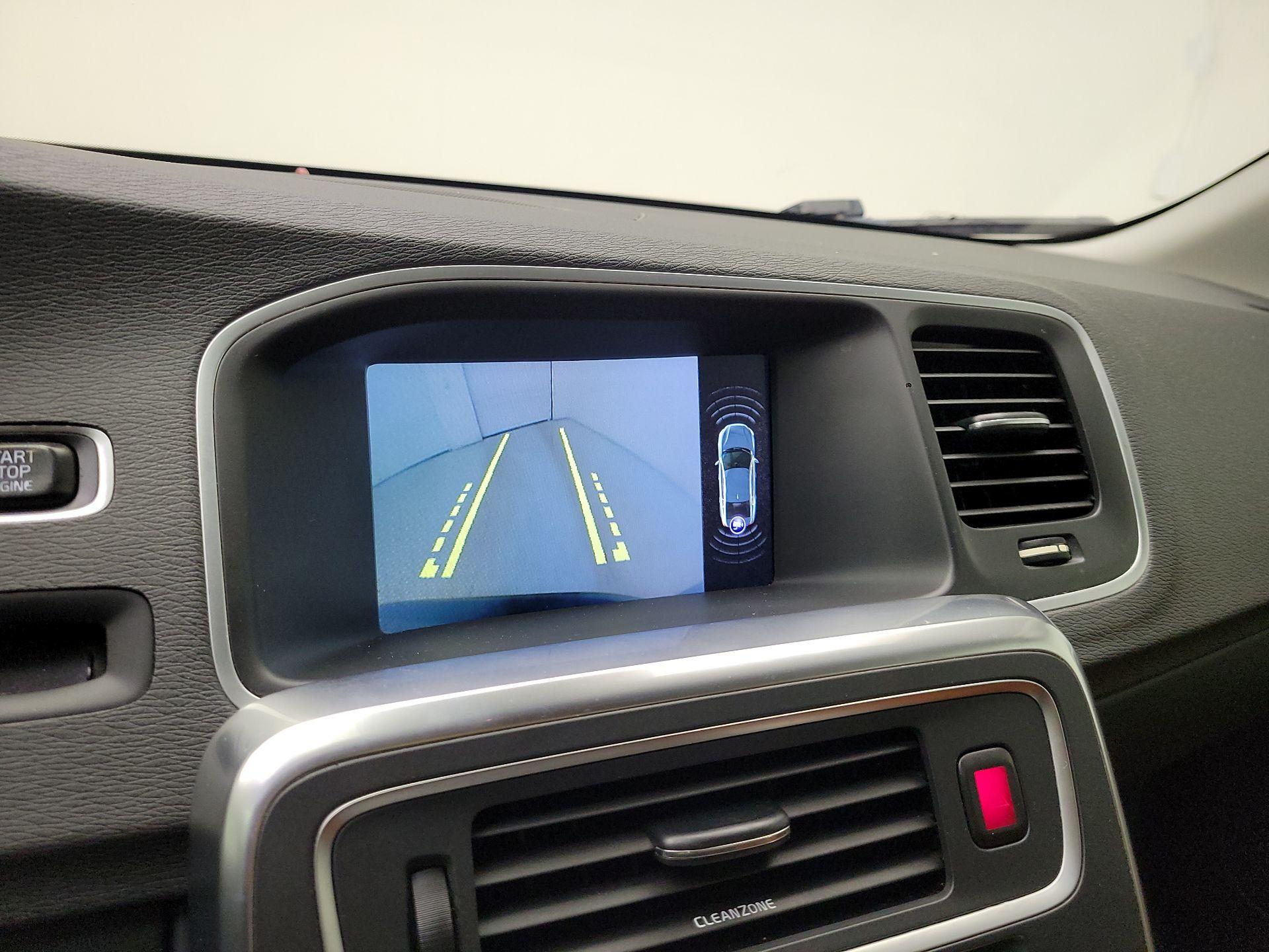 Thumbnail: 2017 Volvo S60 - 15