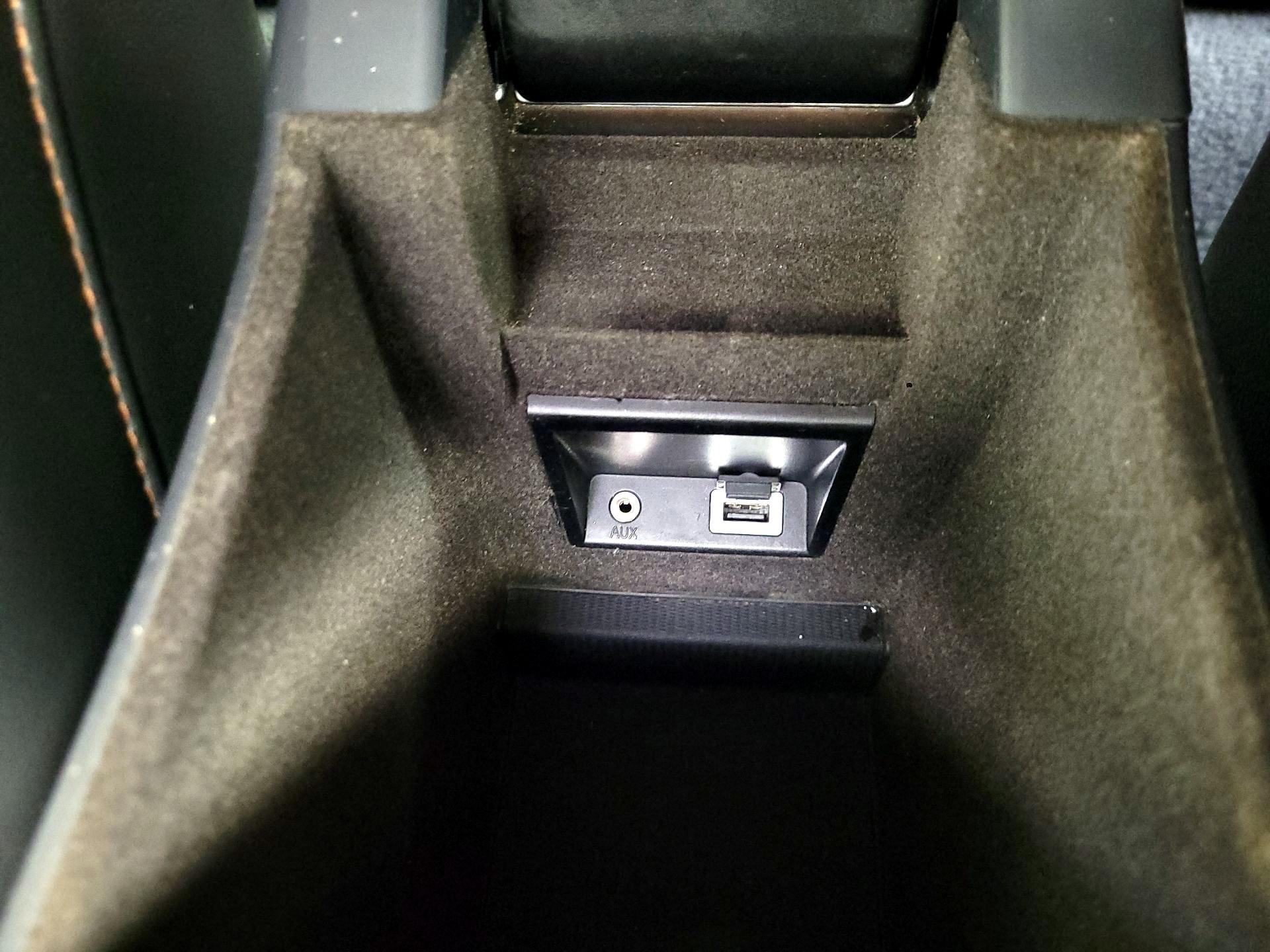 Thumbnail: 2017 Volvo S60 - 19