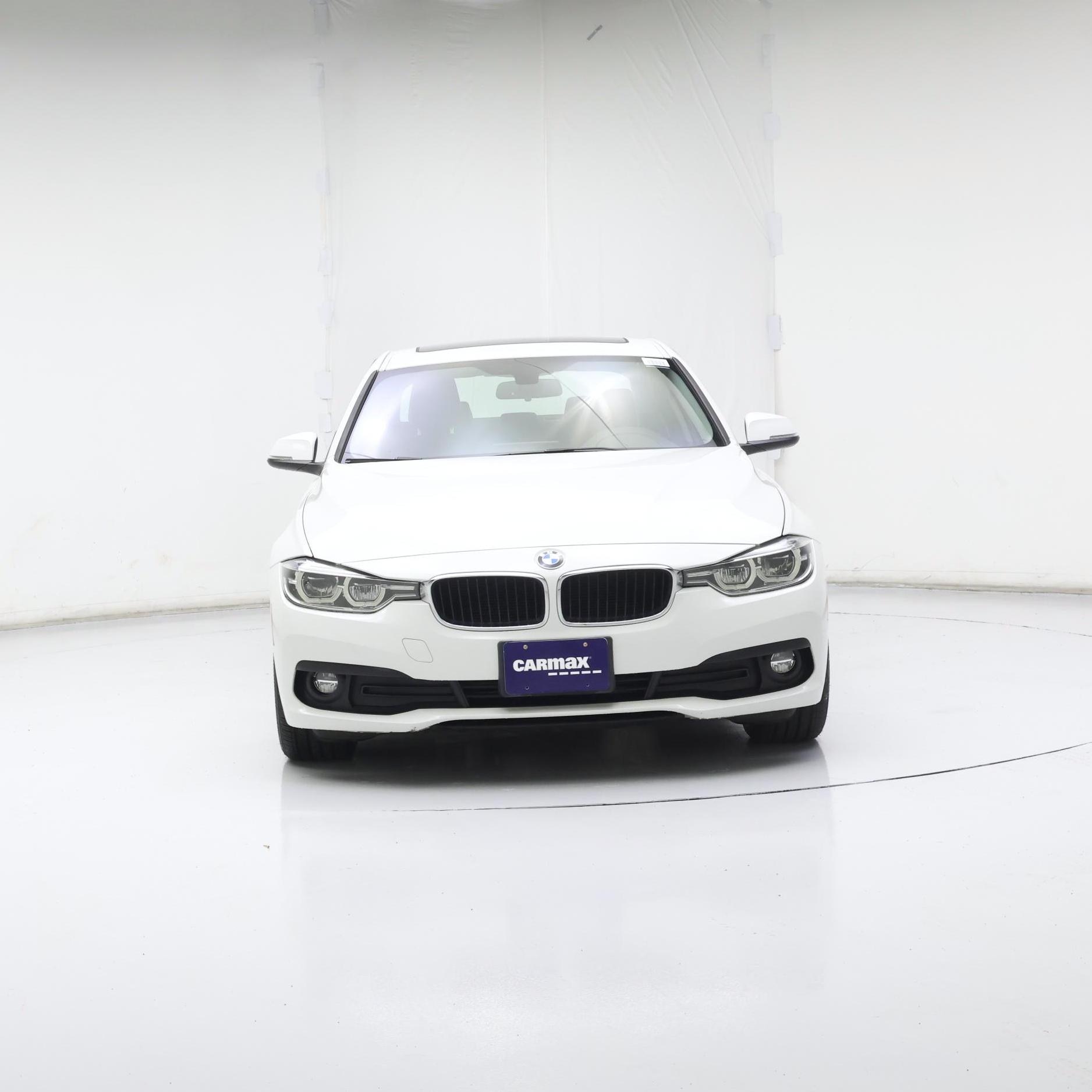 Thumbnail: 2018 BMW 3 Series - 5