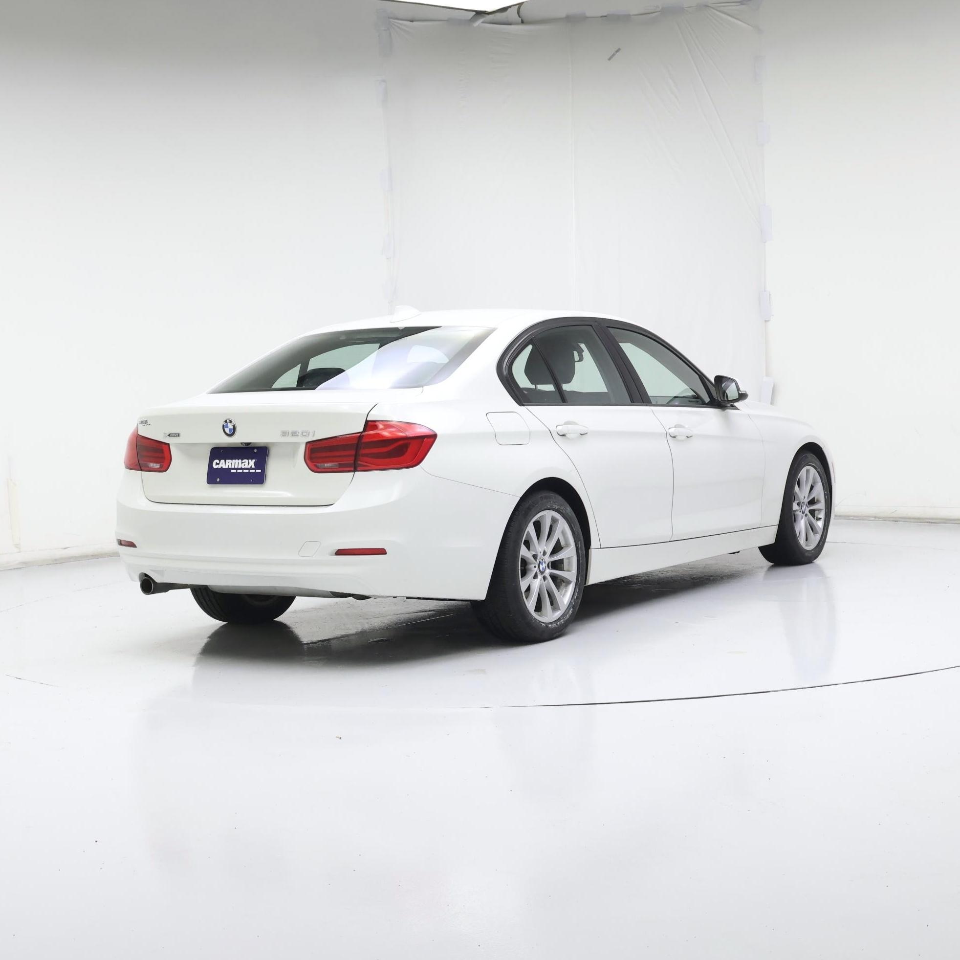 Thumbnail: 2018 BMW 3 Series - 8