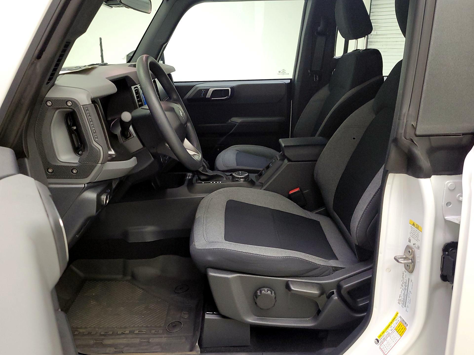 Thumbnail: 2022 Ford Bronco - 11