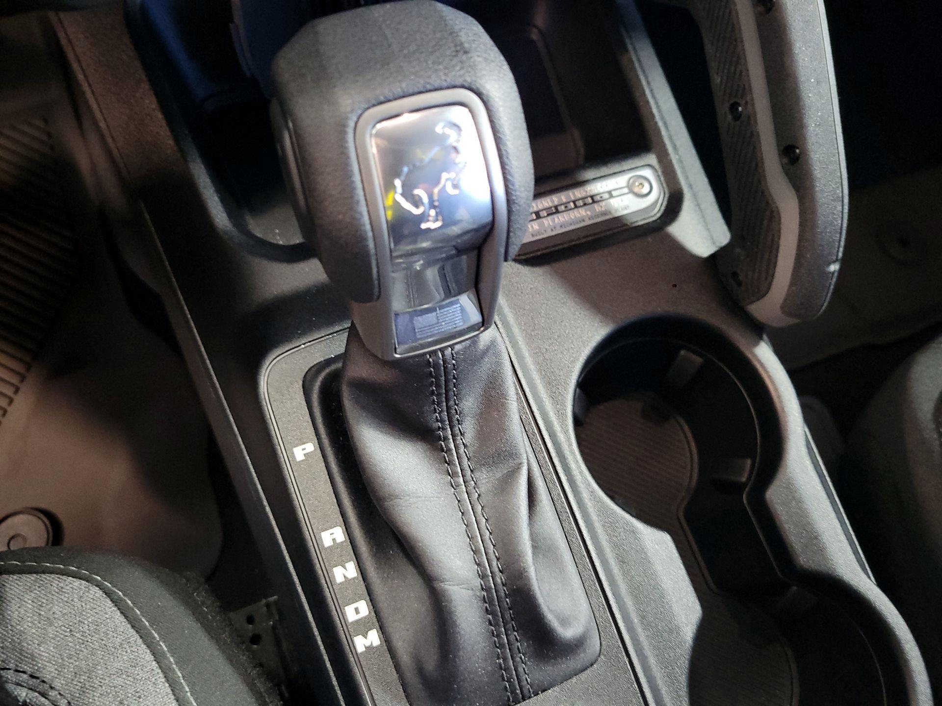 Thumbnail: 2022 Ford Bronco - 17