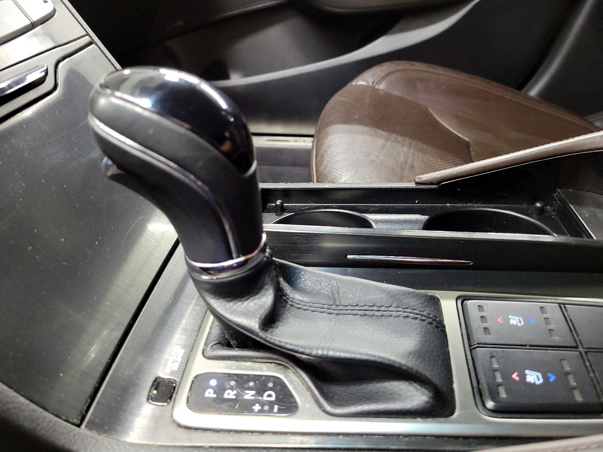 Thumbnail: 2014 Hyundai Azera - 17