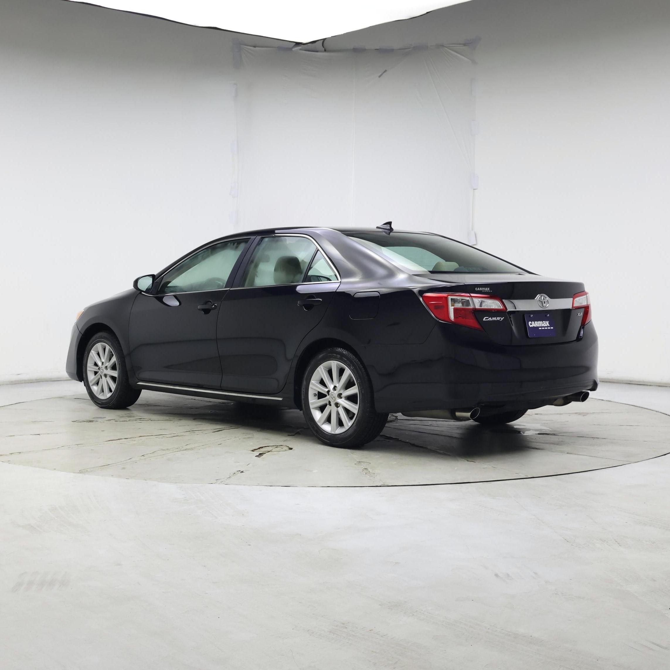 Thumbnail: 2014 Toyota Camry - 2