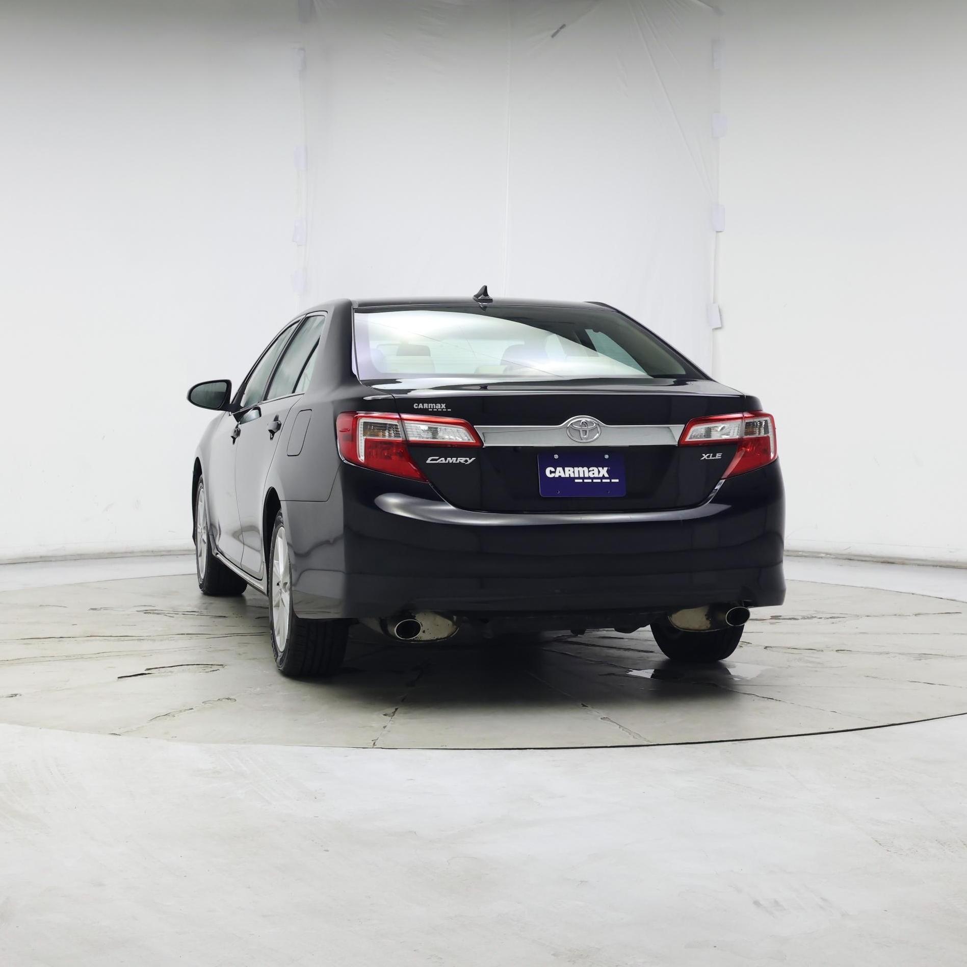 Thumbnail: 2014 Toyota Camry - 6