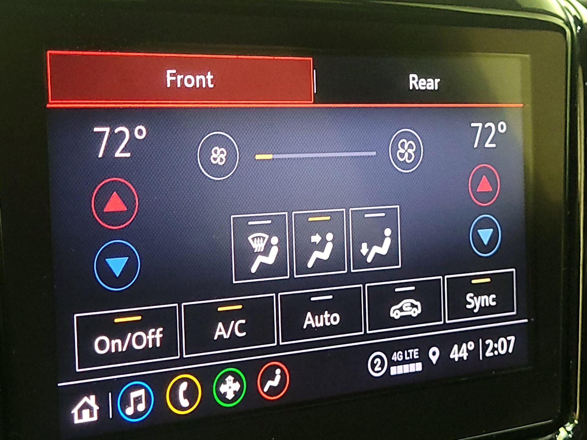 Thumbnail: 2022 Chevrolet Traverse - 15