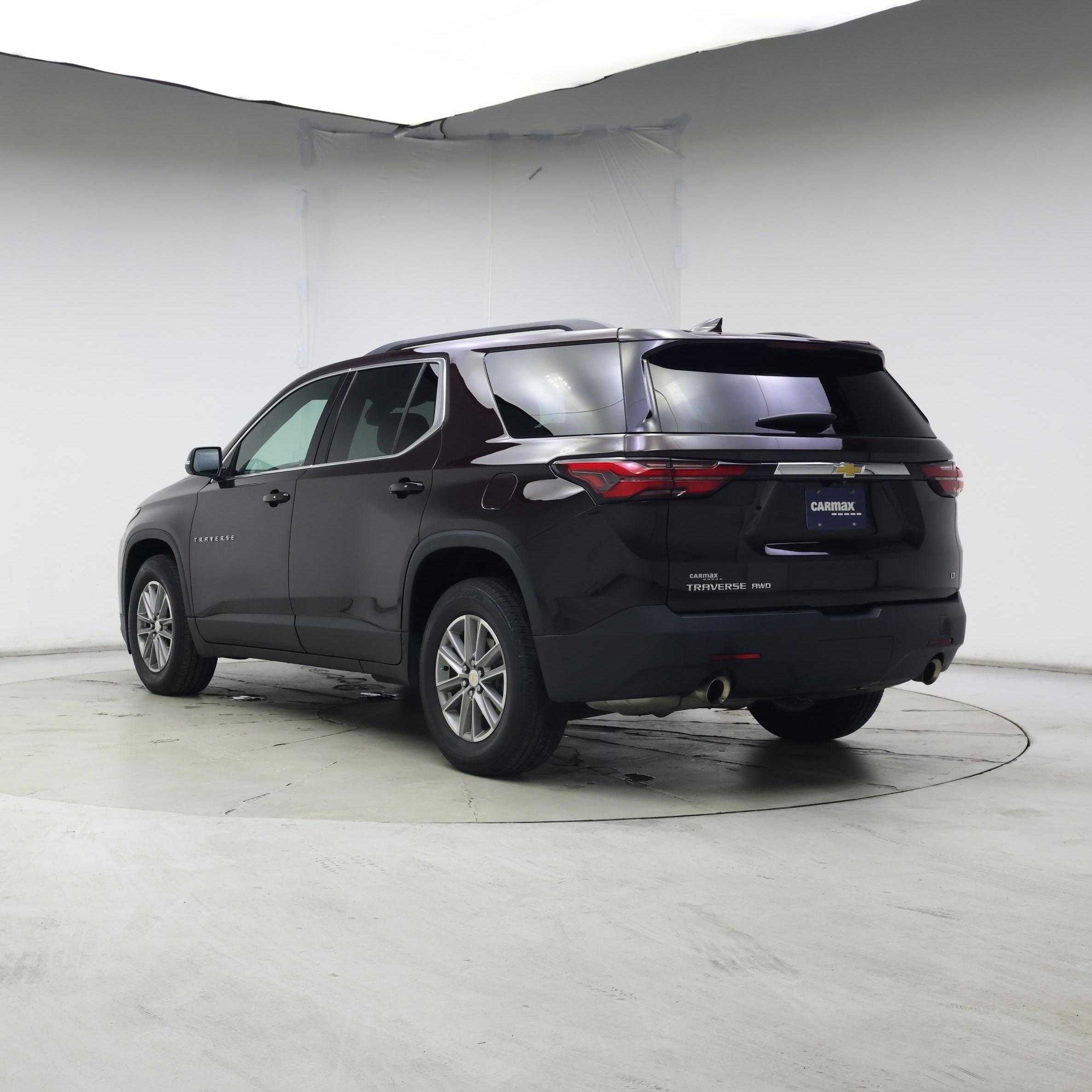 Thumbnail: 2022 Chevrolet Traverse - 2