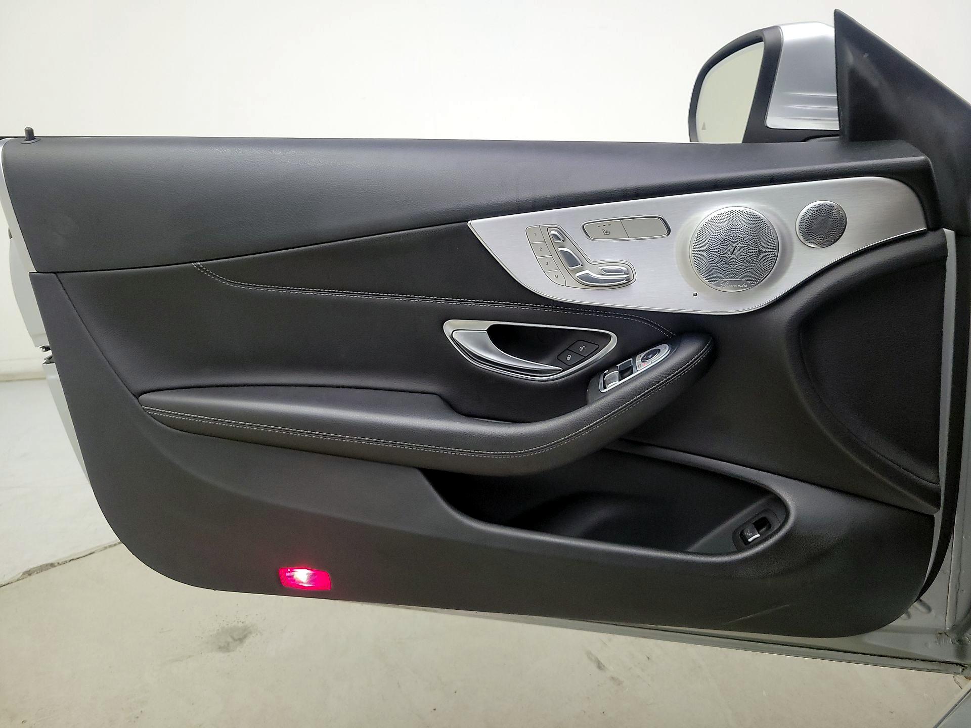 Thumbnail: 2017 Mercedes-Benz C-Class - 12