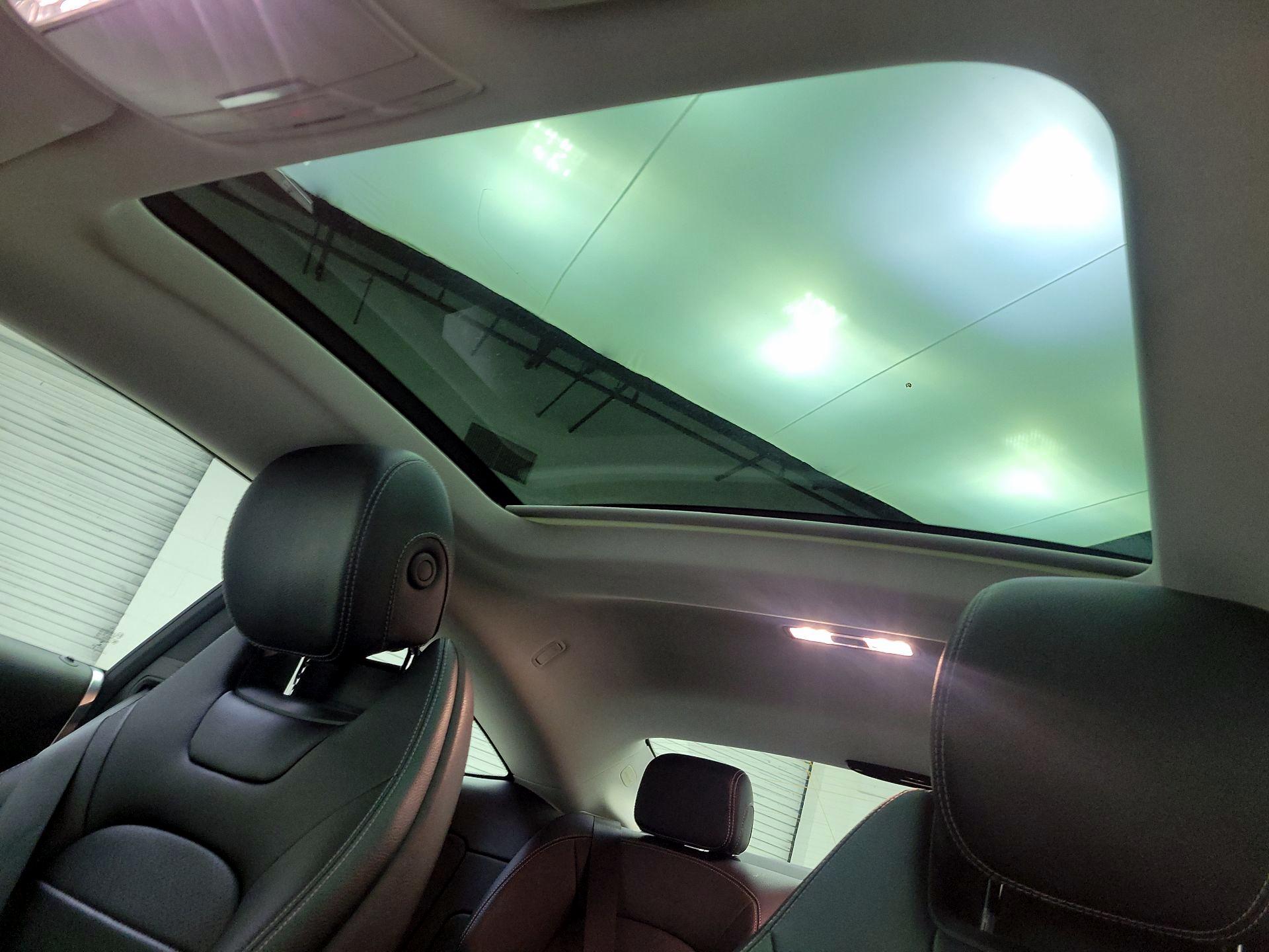 Thumbnail: 2017 Mercedes-Benz C-Class - 20