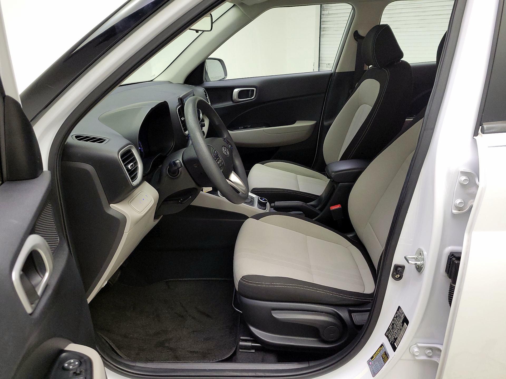 Thumbnail: 2020 Hyundai Venue - 11