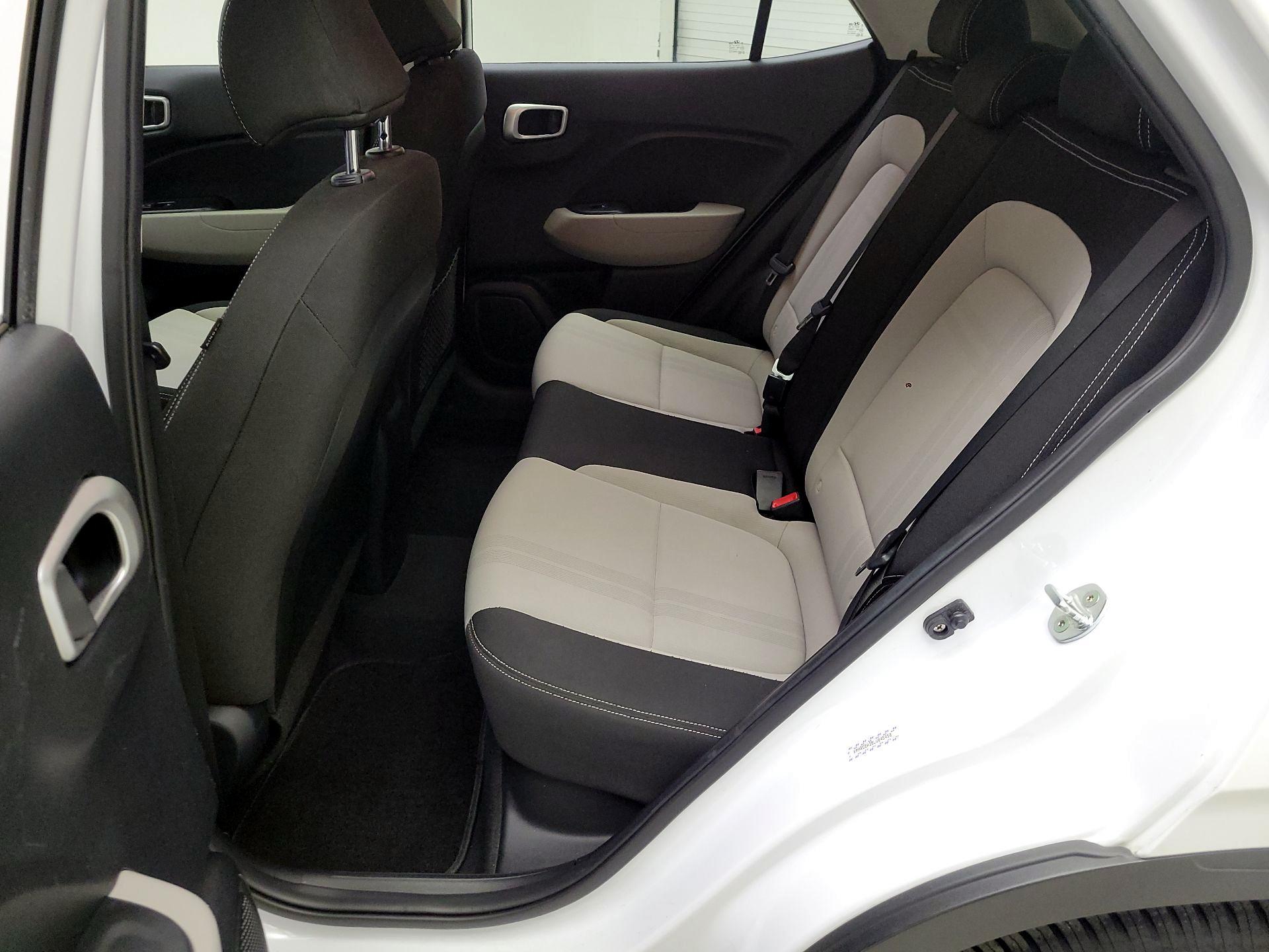 Thumbnail: 2020 Hyundai Venue - 19