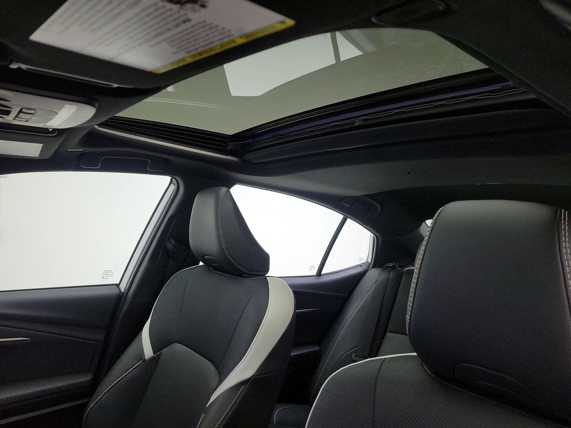 Thumbnail: 2025 Toyota Camry - 20