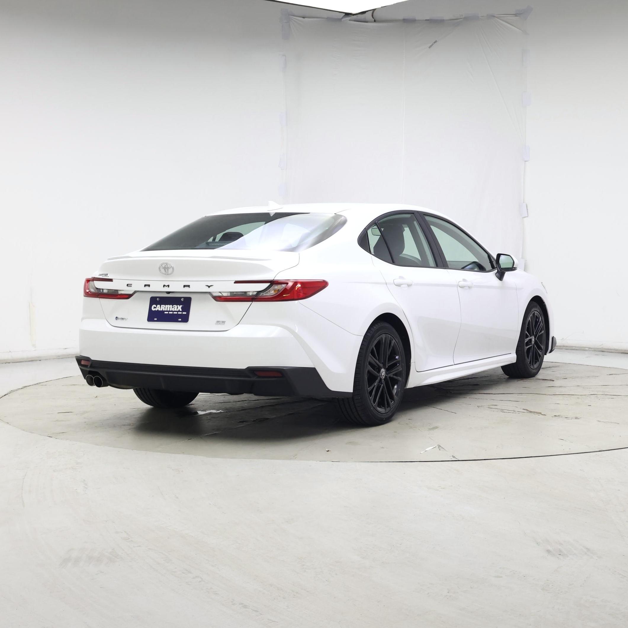 Thumbnail: 2025 Toyota Camry - 8