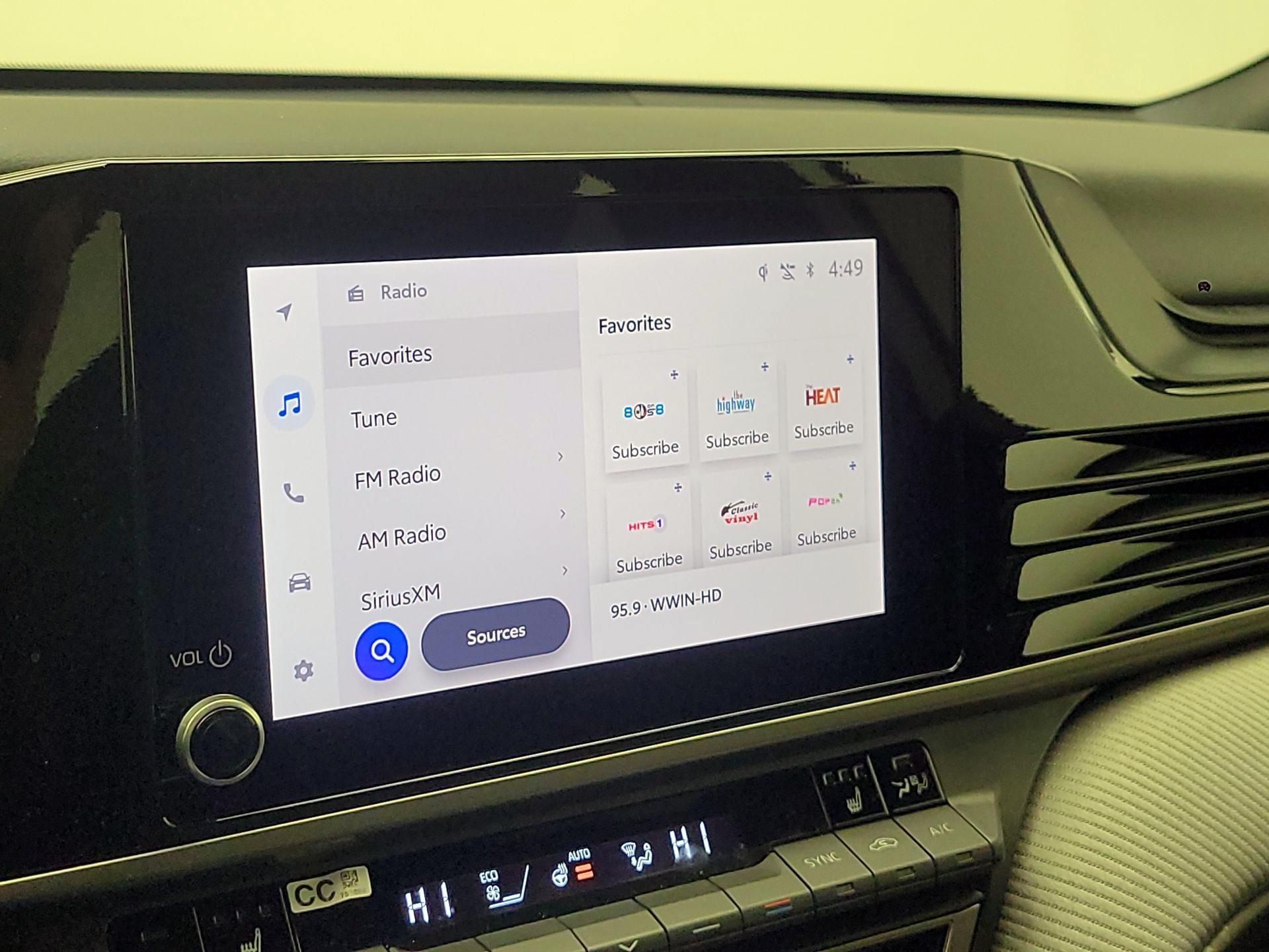 Thumbnail: 2025 Toyota Camry - 16